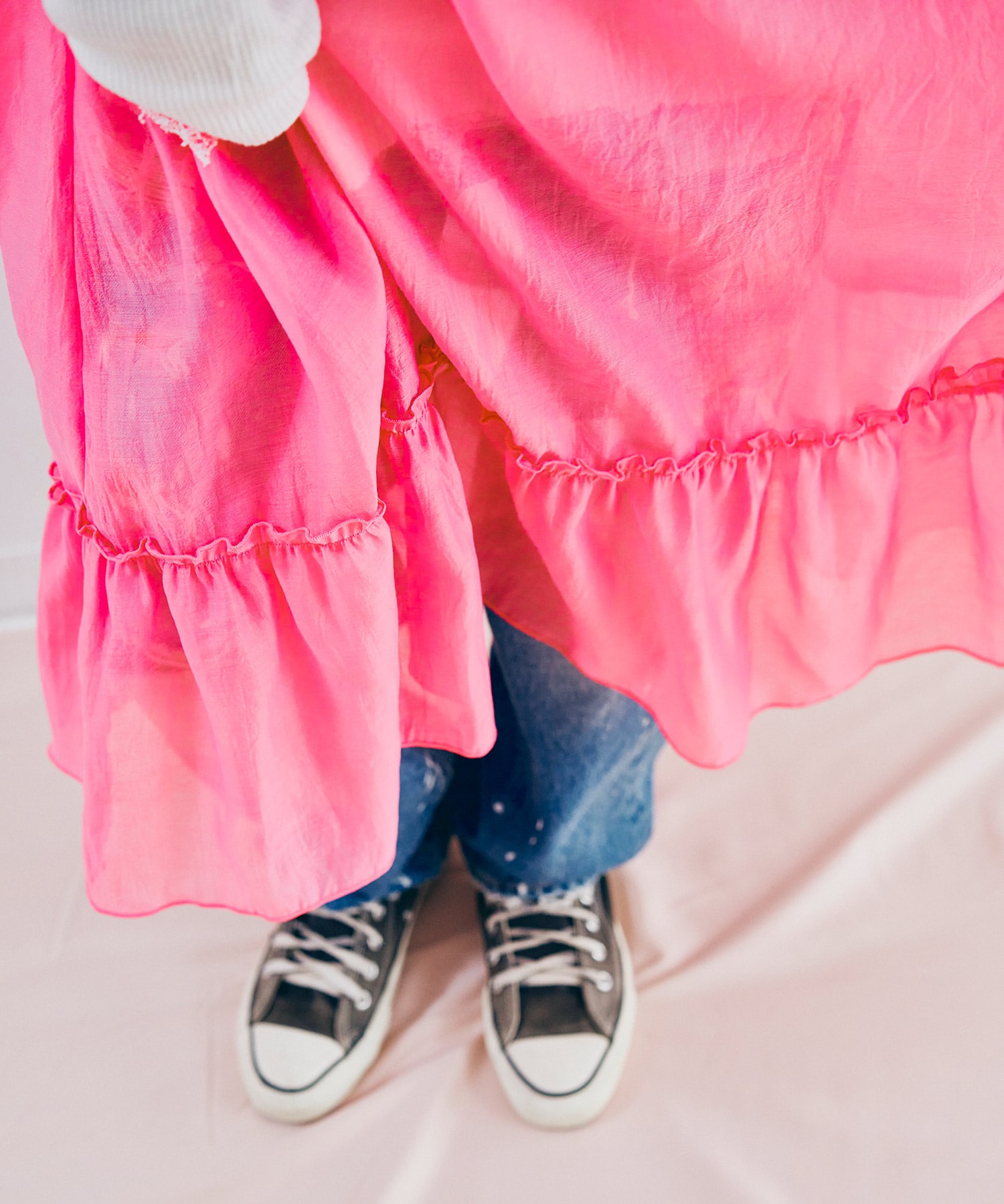 ライトベージュ