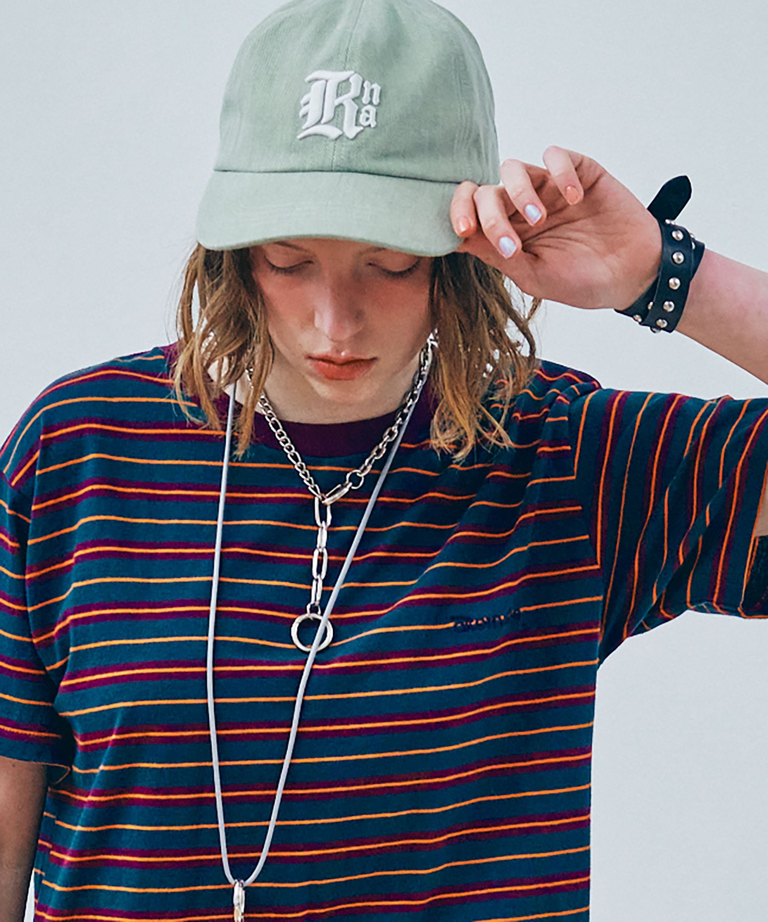 ライトグリーン