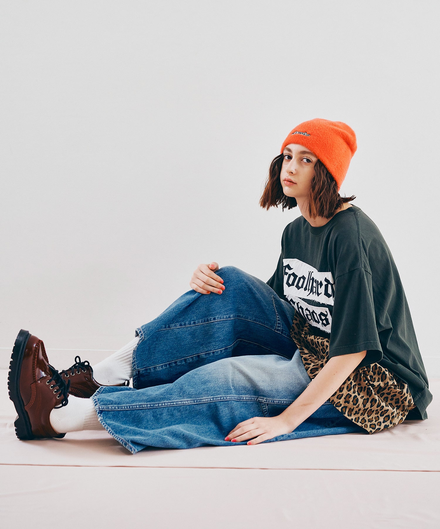 チェリーレッド