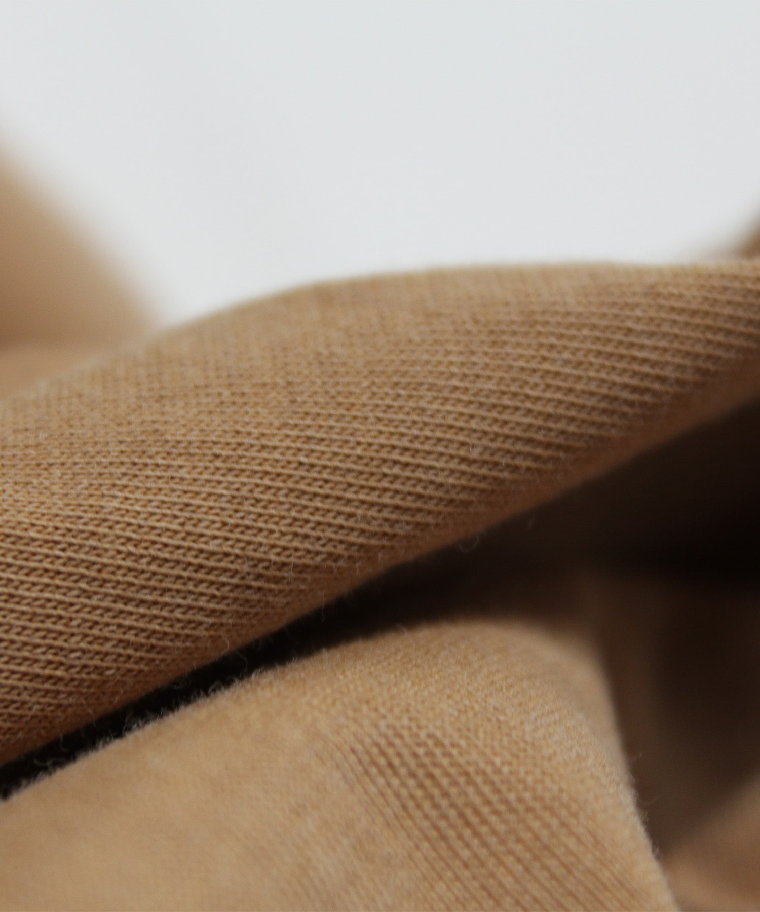 オレンジベージュ