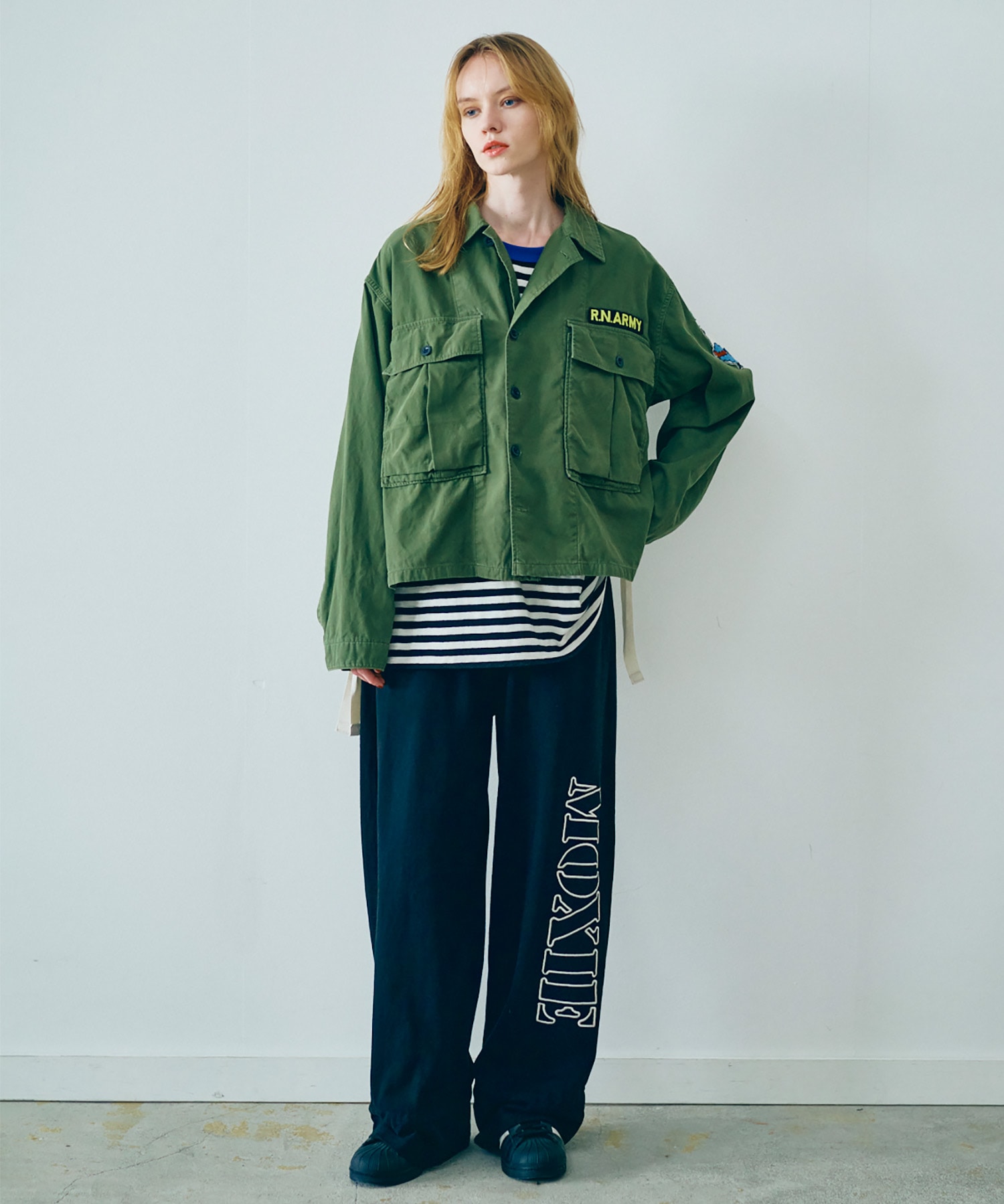 ブラック/ブラック