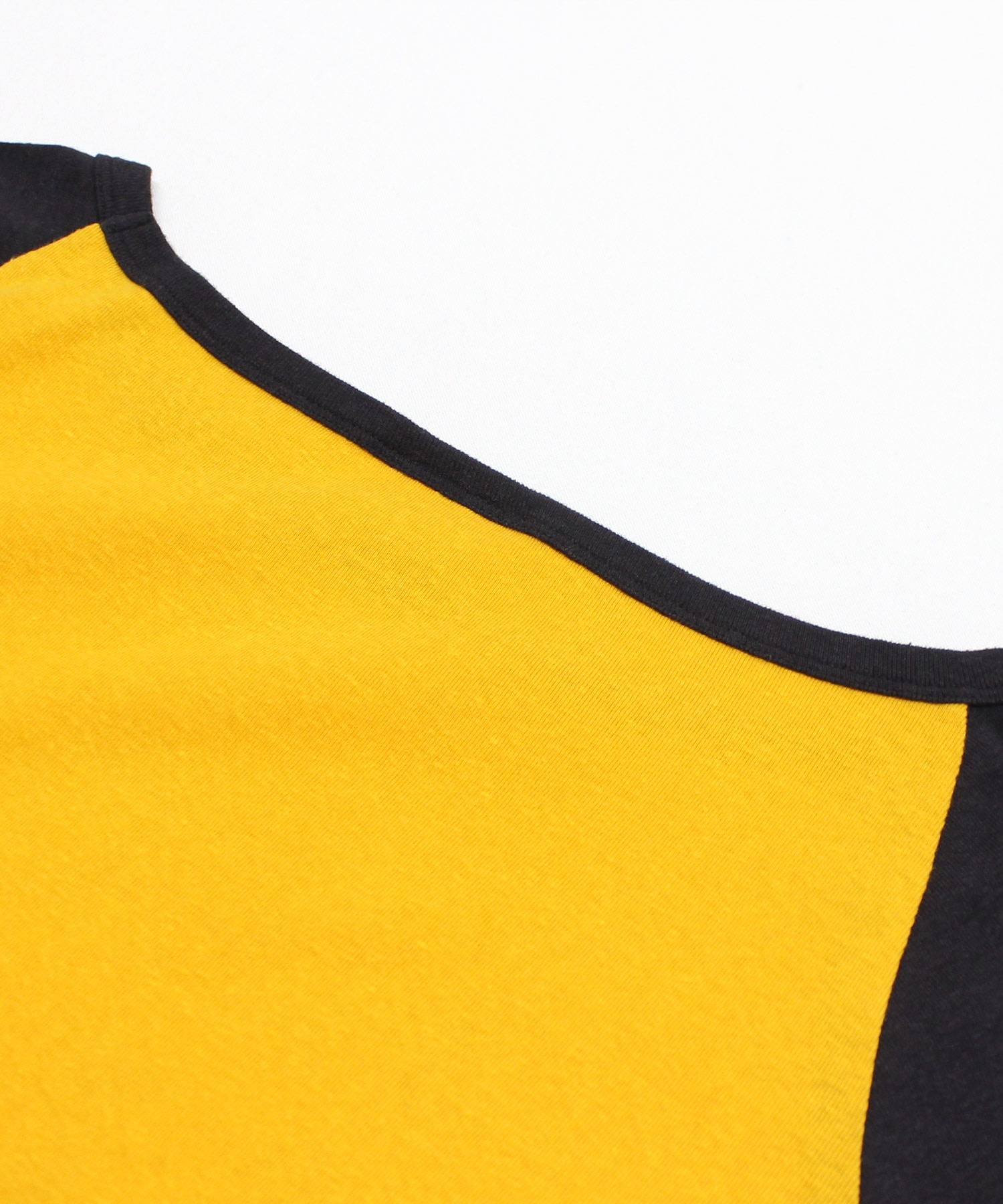 マスタード/ブラック