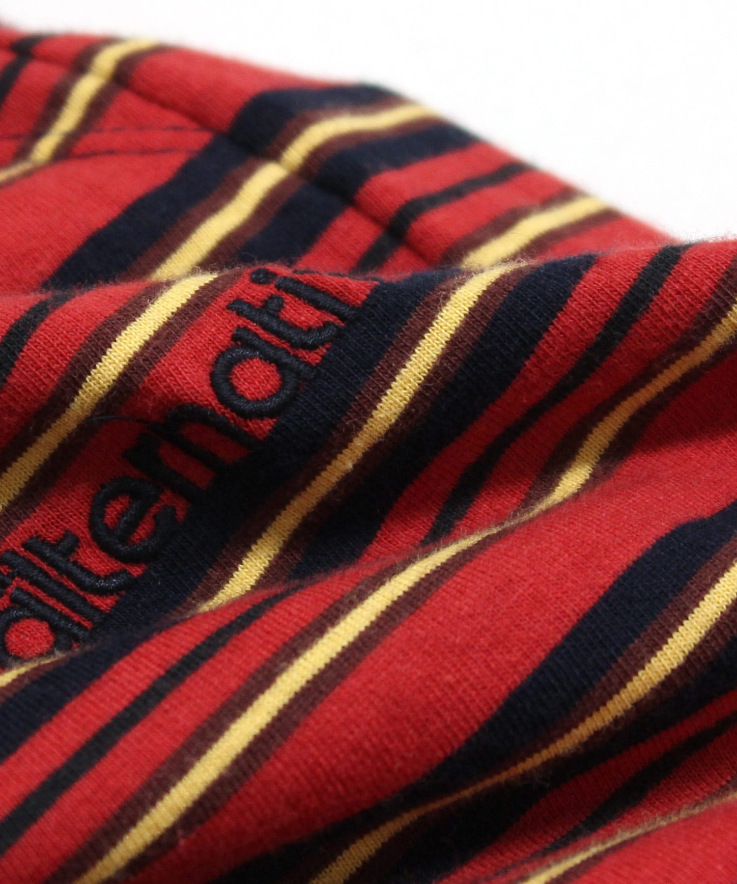 レッド/パープル