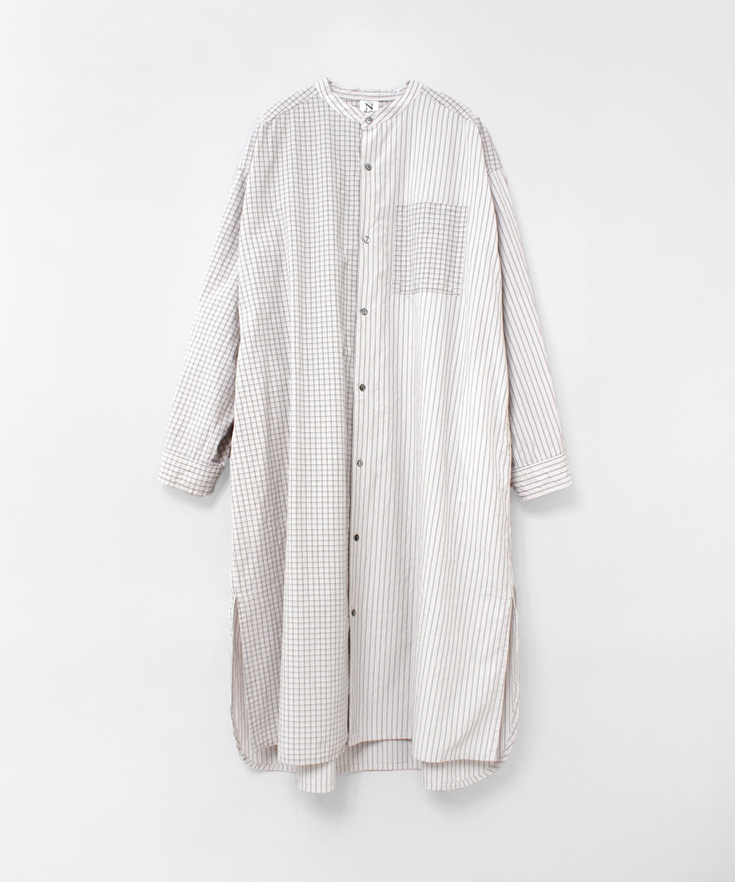 ライトブラウン