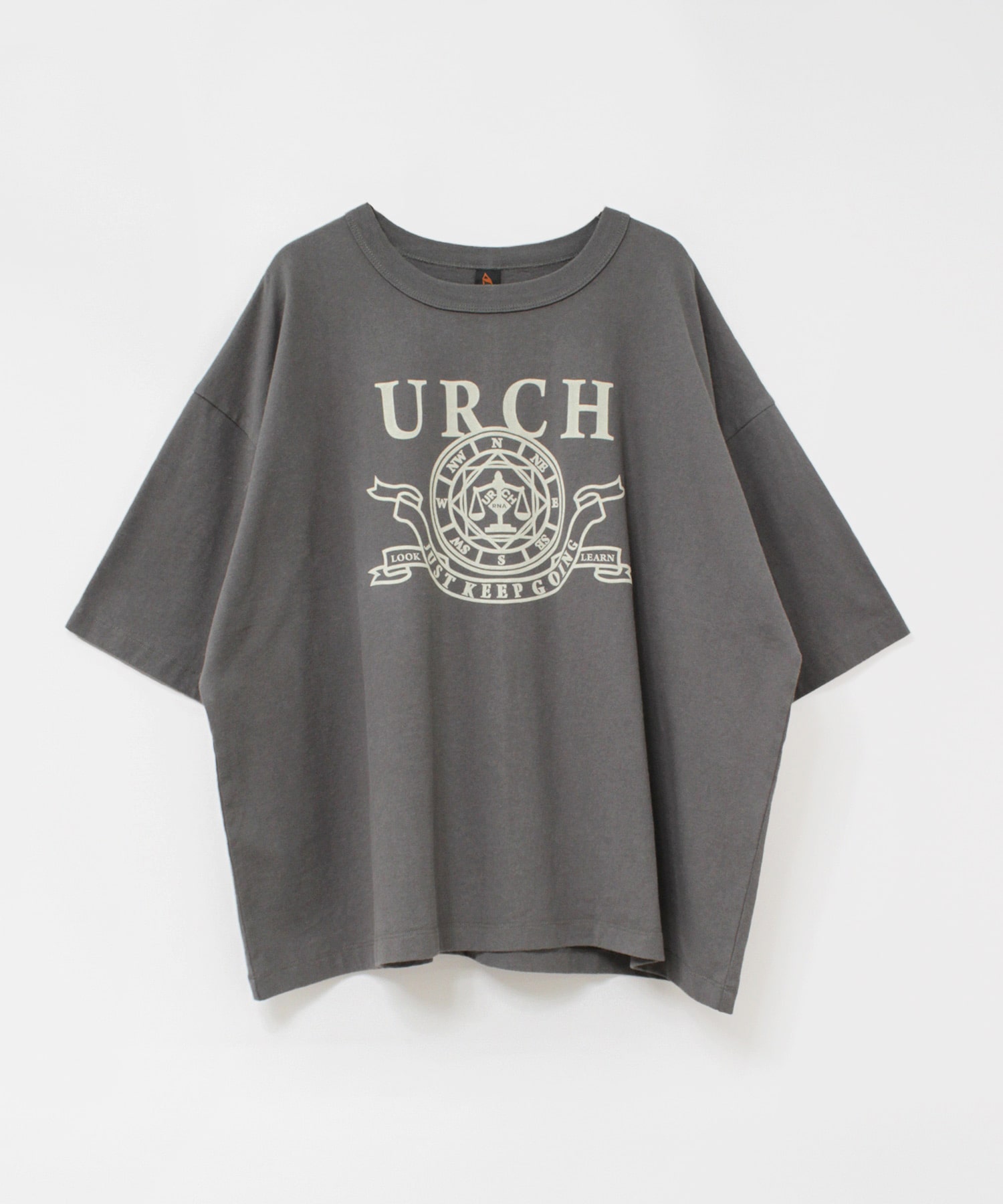 ストームグレー