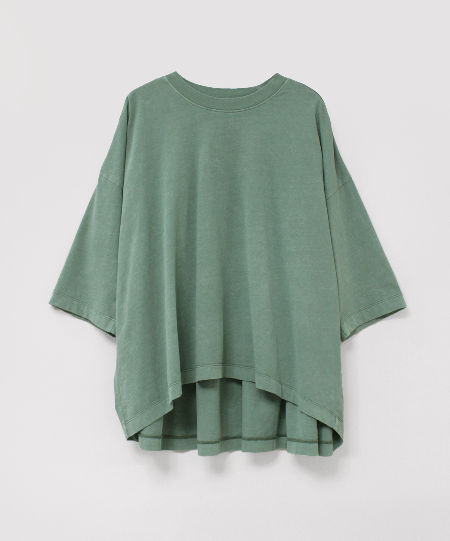 くすみグリーン