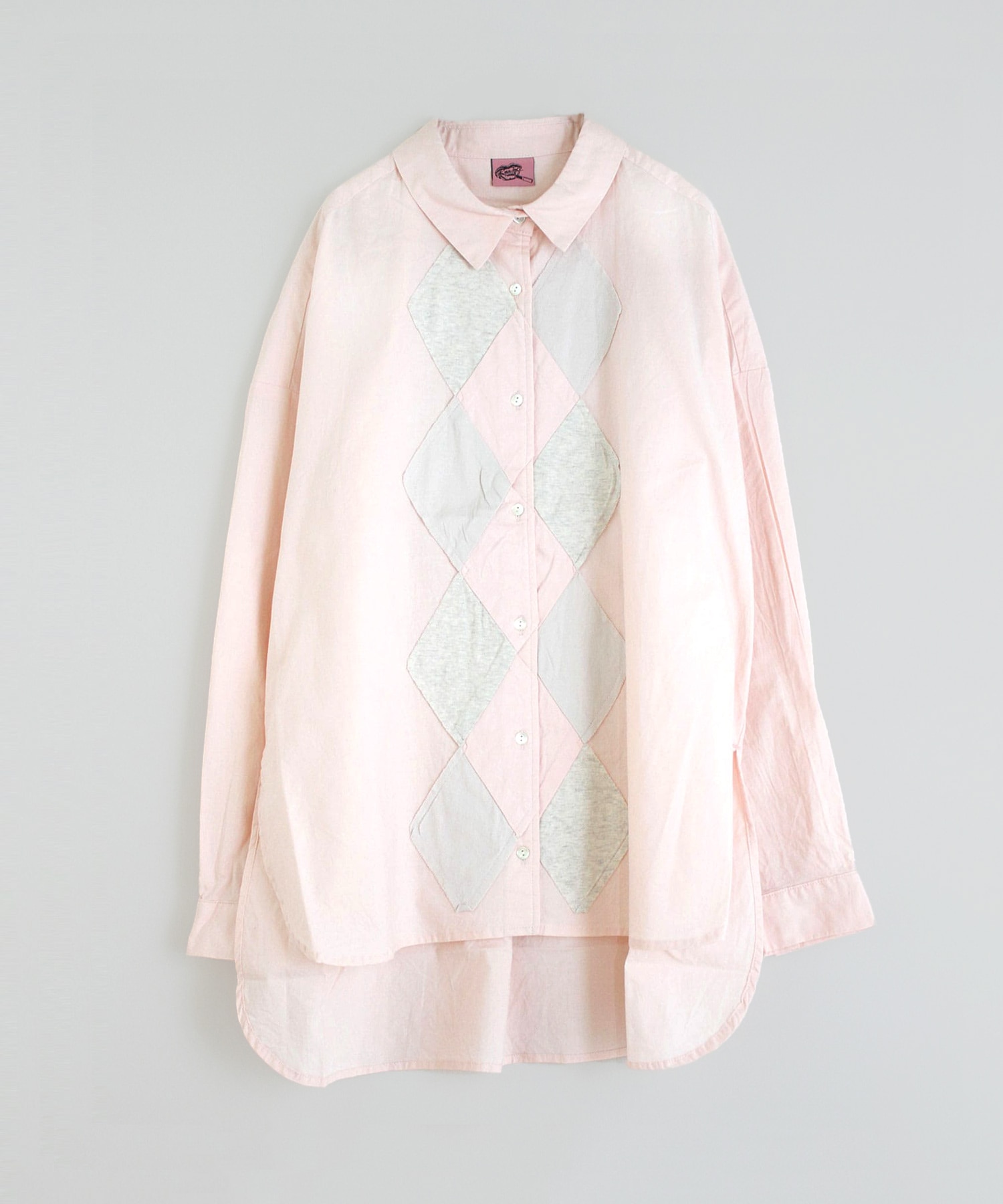 B2546 アーガイルパッチシャツ