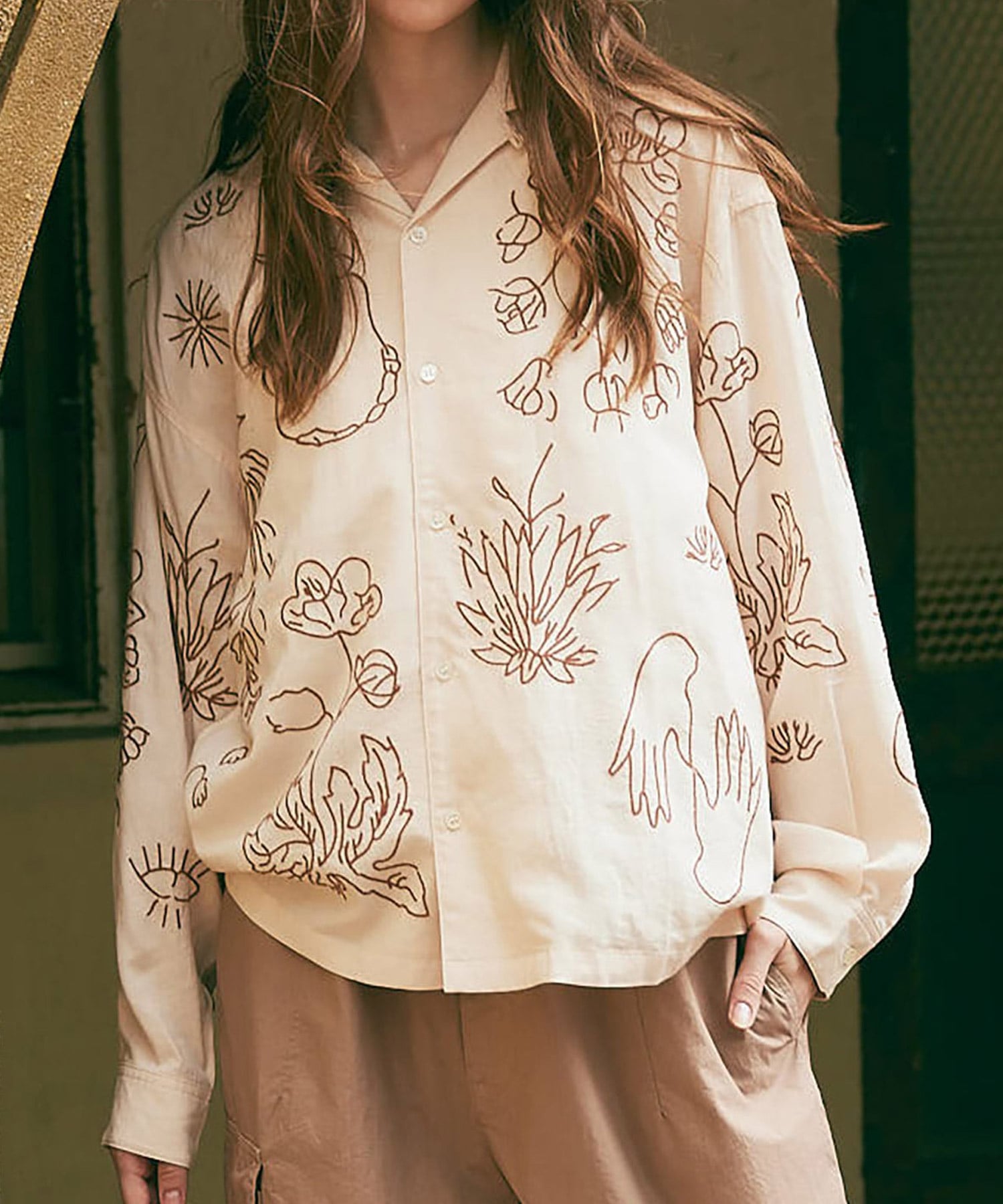 B2870 ラッキーモチーフシャツ