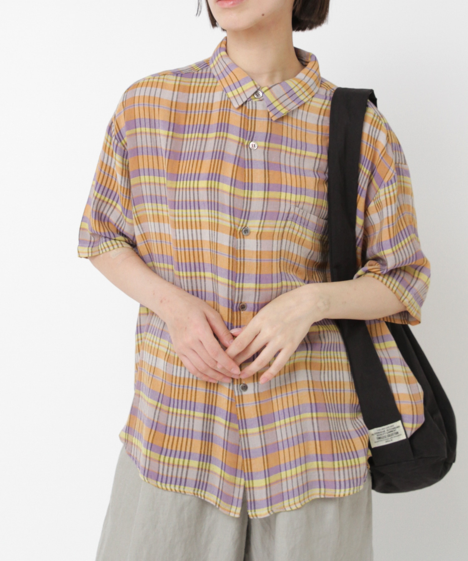 B2913 マドラスチェック半袖シャツ