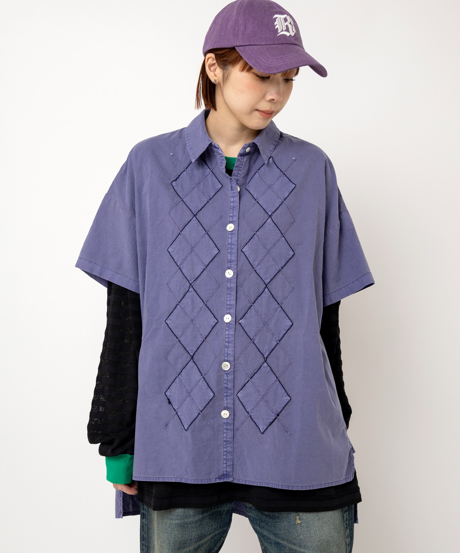 B2923 アーガイルステッチシャツ