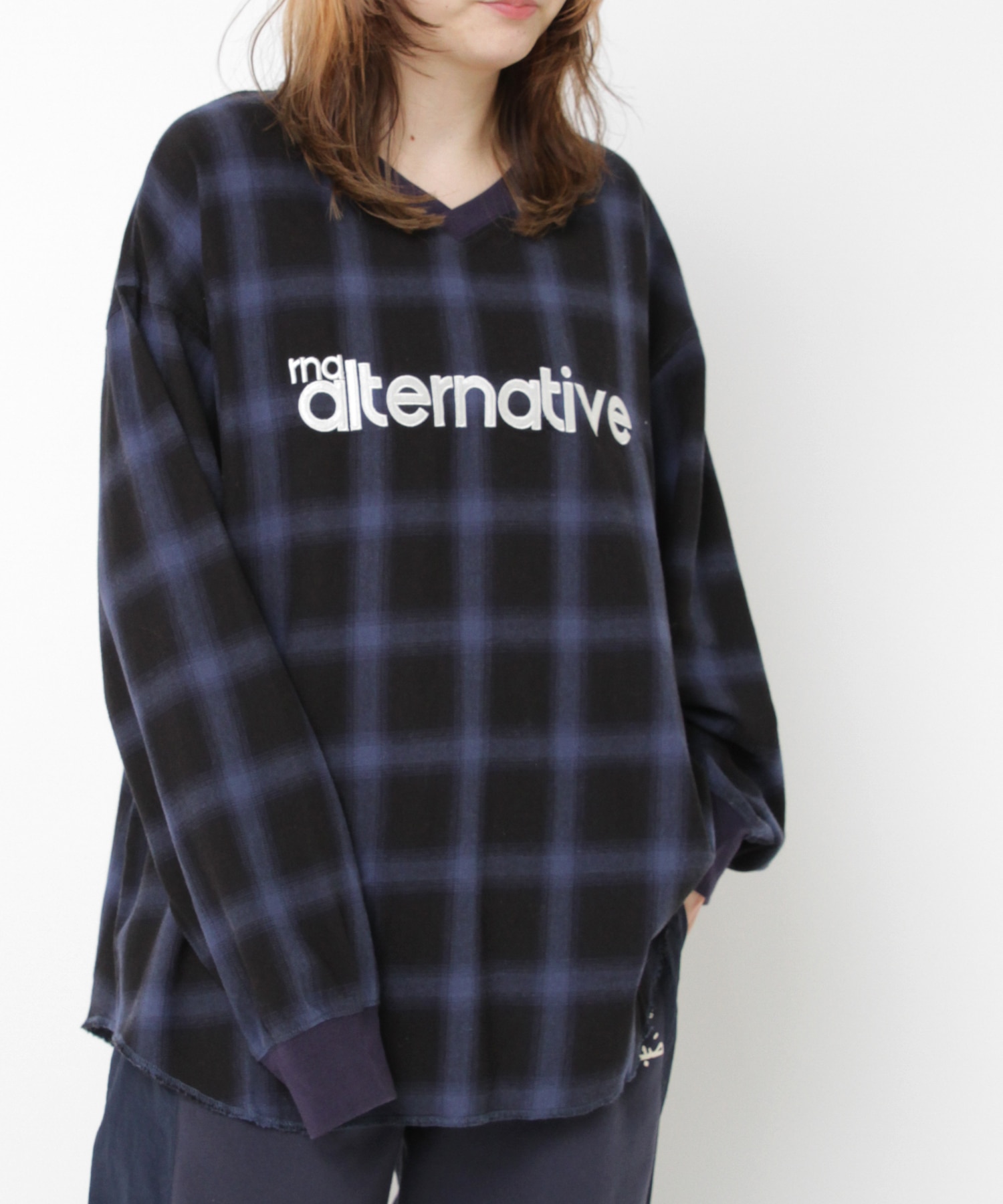 B2928 オンブレーチェックシャツプルオーバー