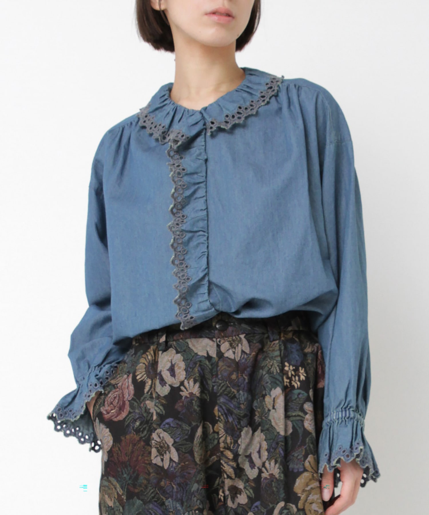 B2929 インディゴシャンブレーフリルシャツ