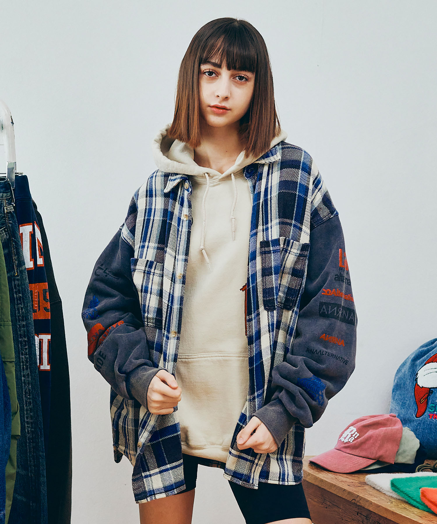 B2933 裏毛コンビリメイクシャツ