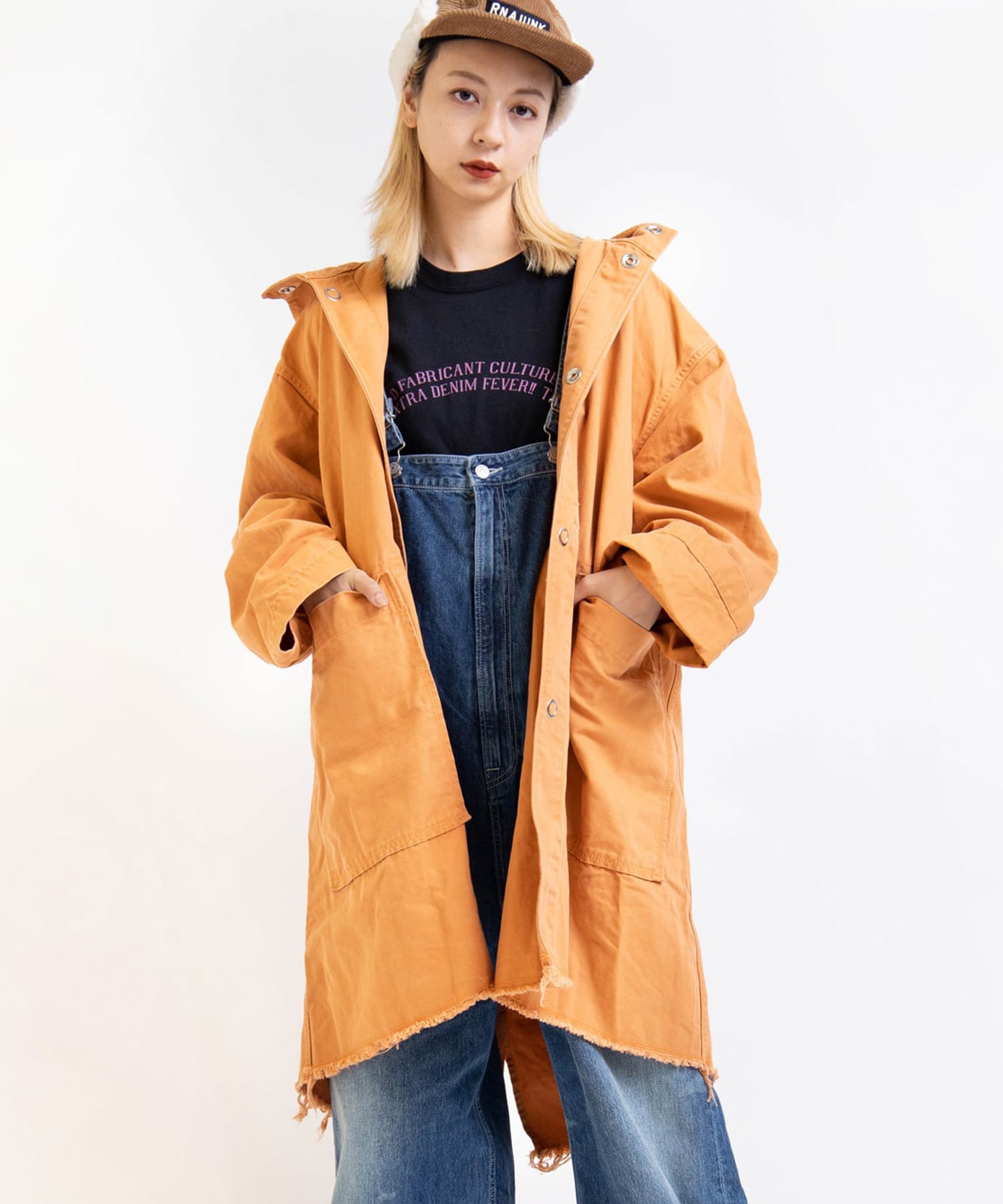 C0715 BIGフードコート