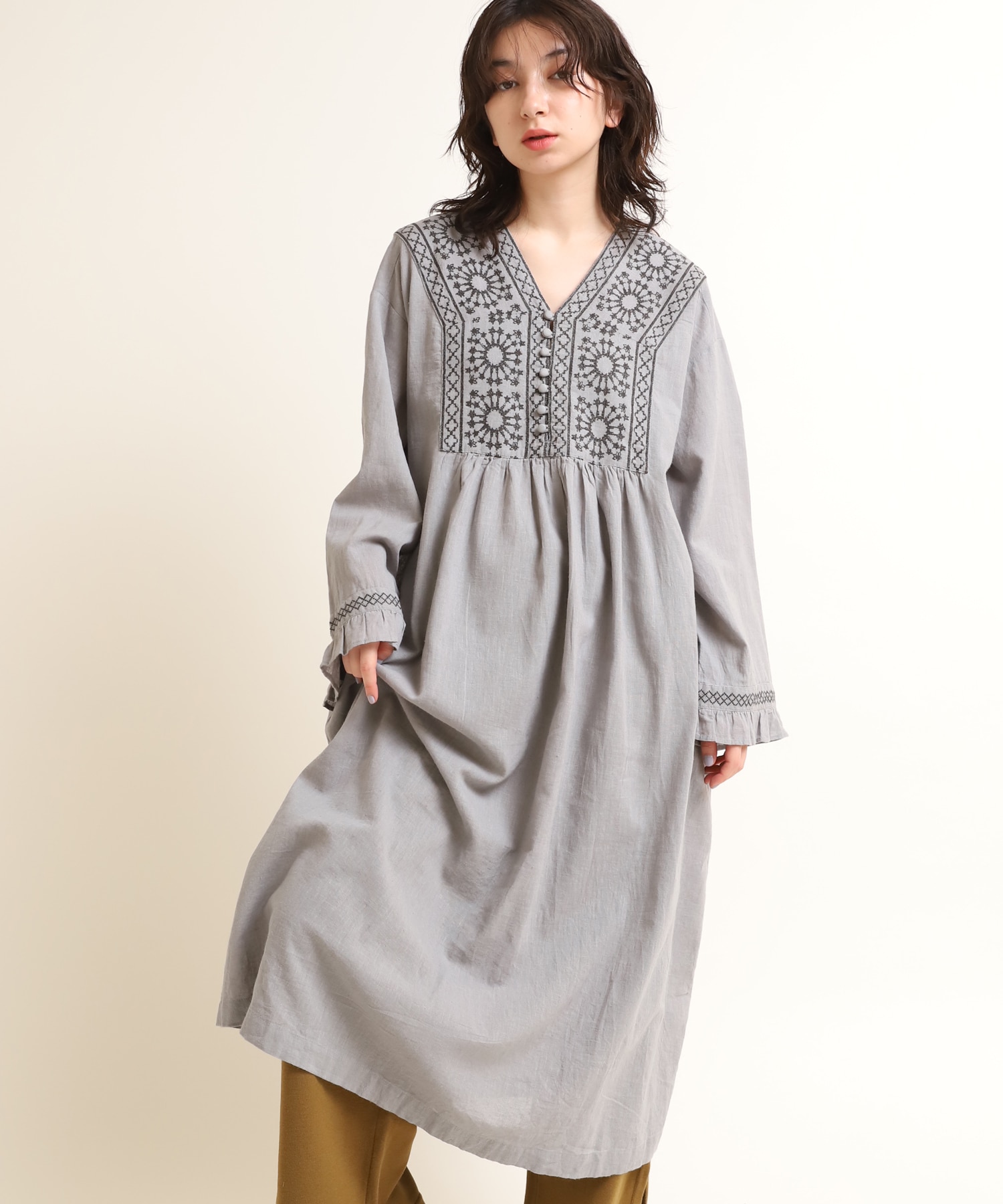 D1534 モロッコ風クロスステッチワンピース