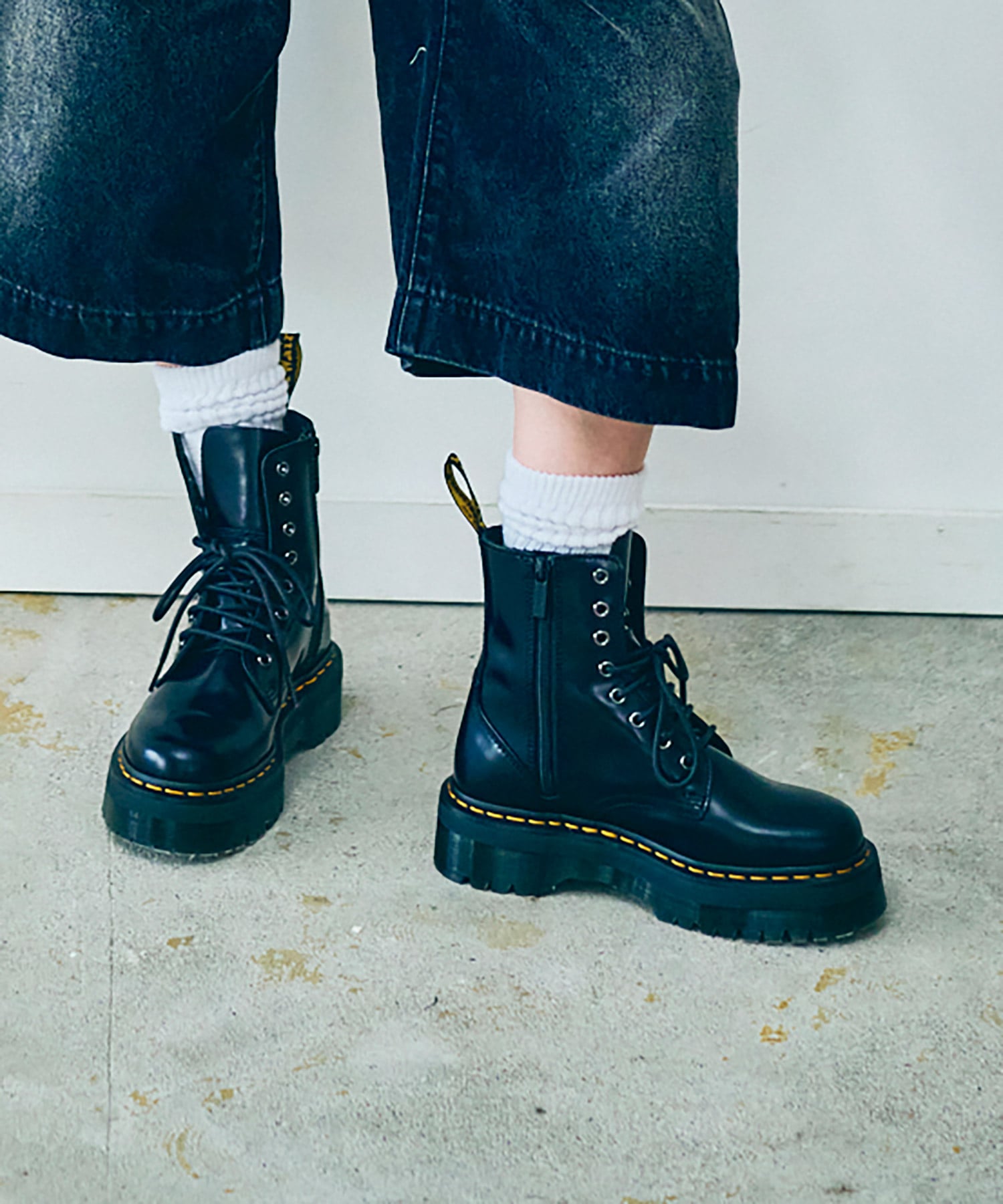 E5131 【Dr.Martens/ドクターマーチン】JADON 8ホールブーツ