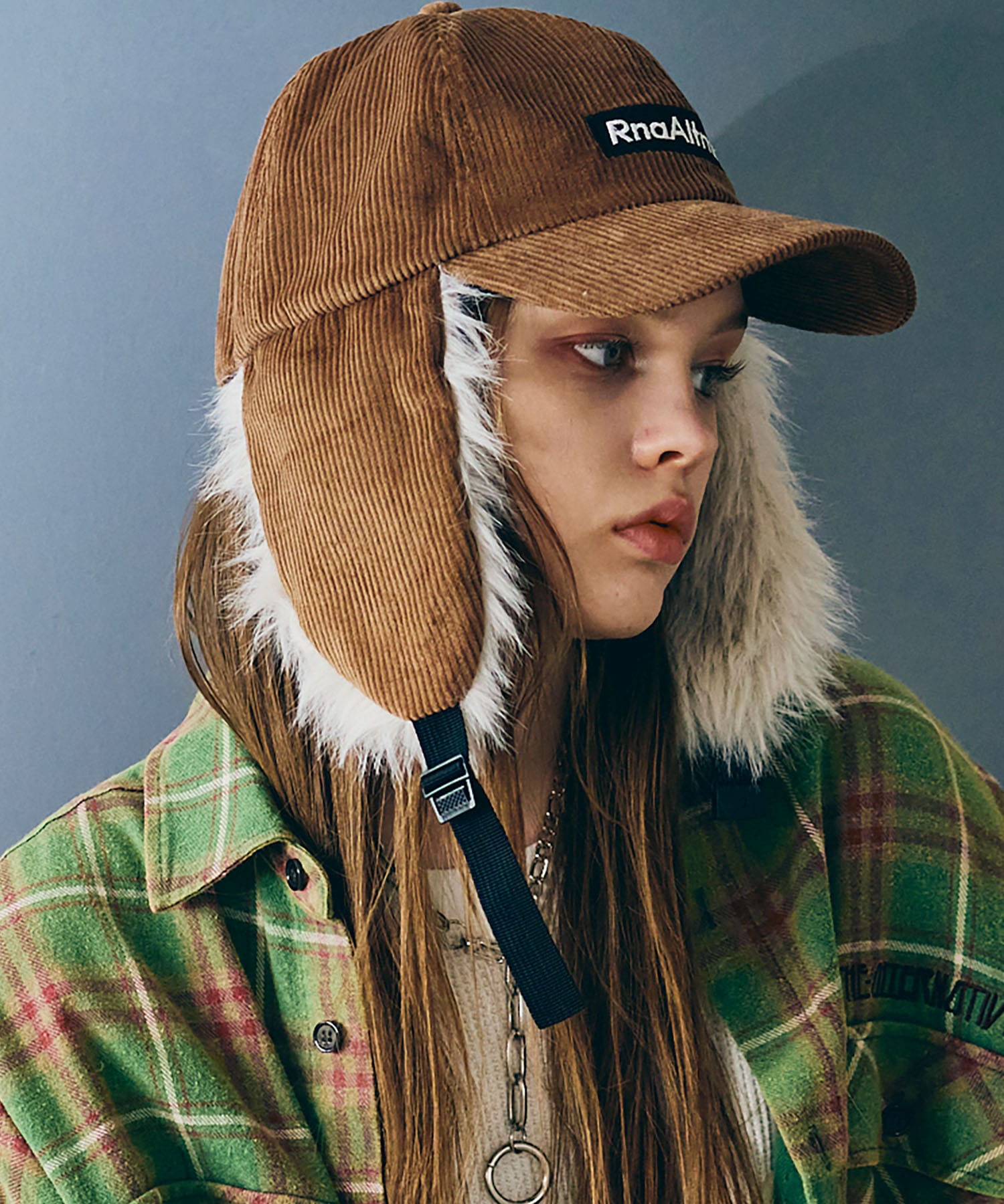 E5179 コーデュロイイヤーフラップCAP