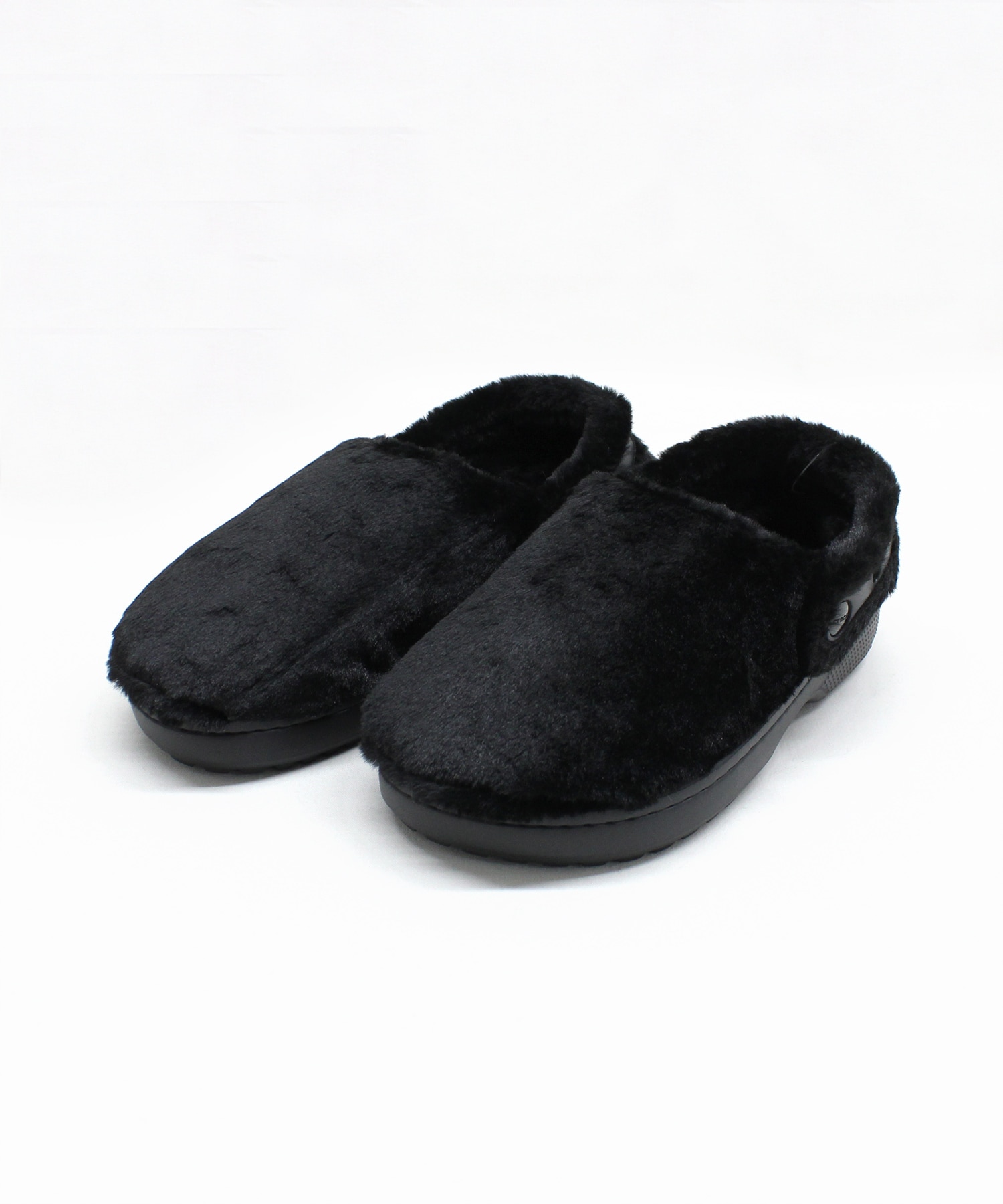 【crocs/クロックス】E5181 CLASSIC UNFURGETTABLE SWEATER CLOG