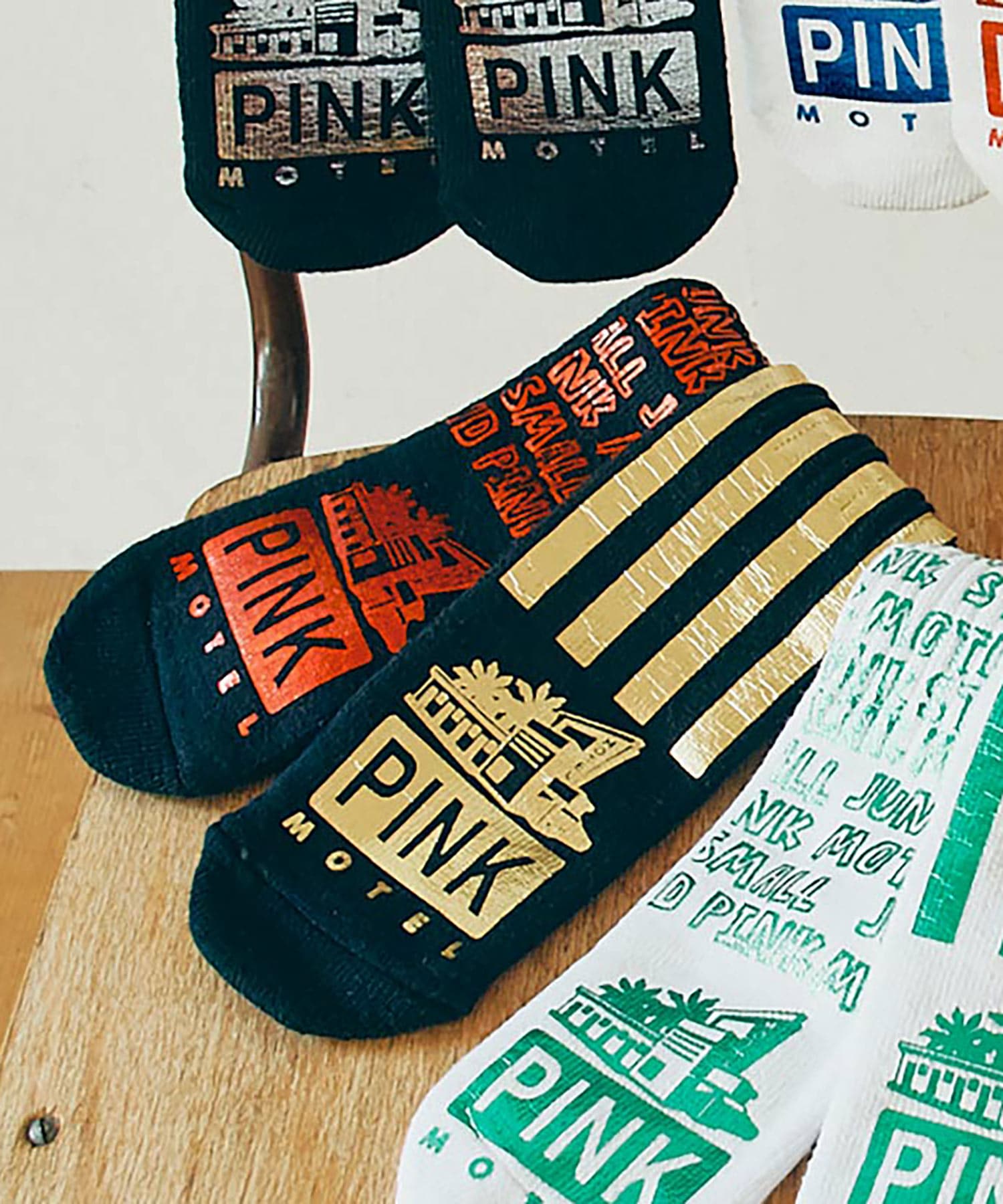 【PINK MOTEL】E5218 PM スモールジャンクスタンドソックス