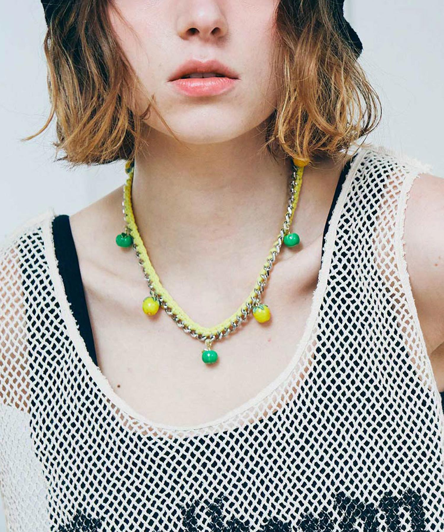 E5249 フルーツ&クロシェネックレス