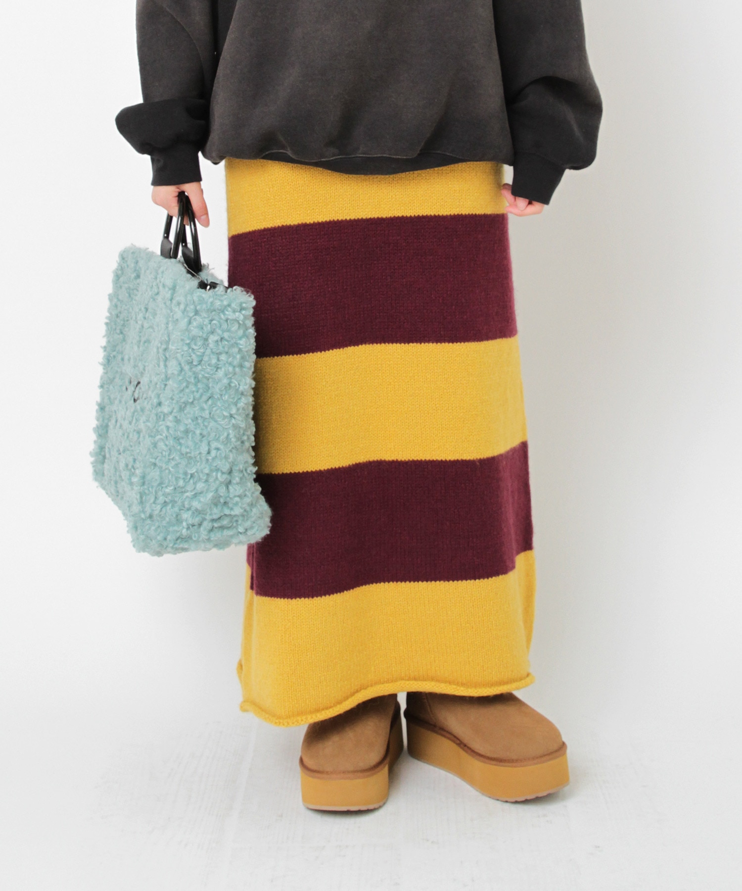 新品未使用　RNA ギンガム　ダブルウエスト　スカート　黒　アールエヌエー　込み 新品未使用 RNA ギンガム ダブルウエスト スカート 黒 アール