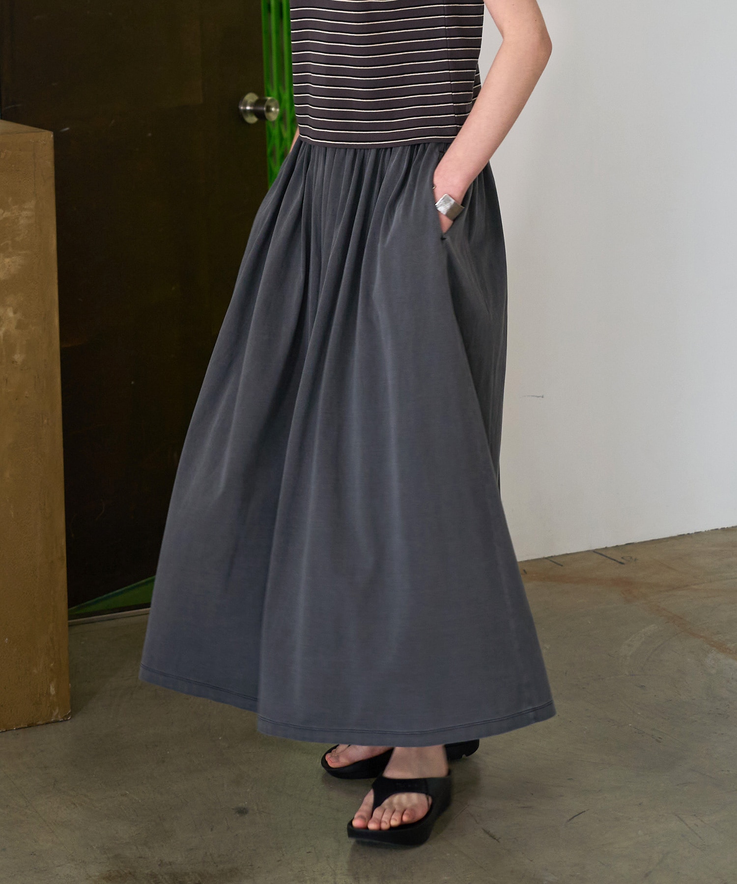 G1106 ピグメントAラインギャザースカート
