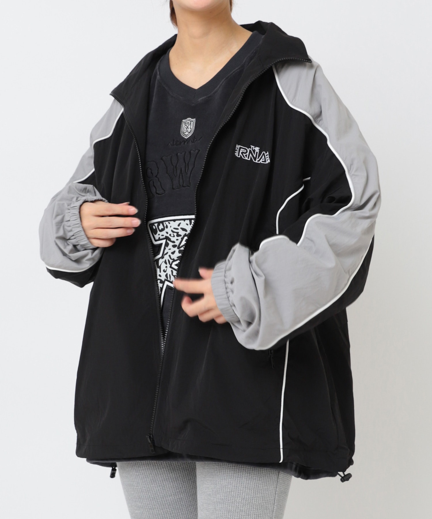 J2156 バイカラートラックジャケット