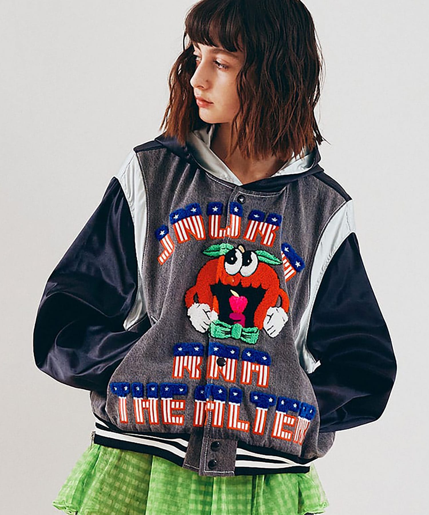 J2186 デニムコンビサテンスタジャン