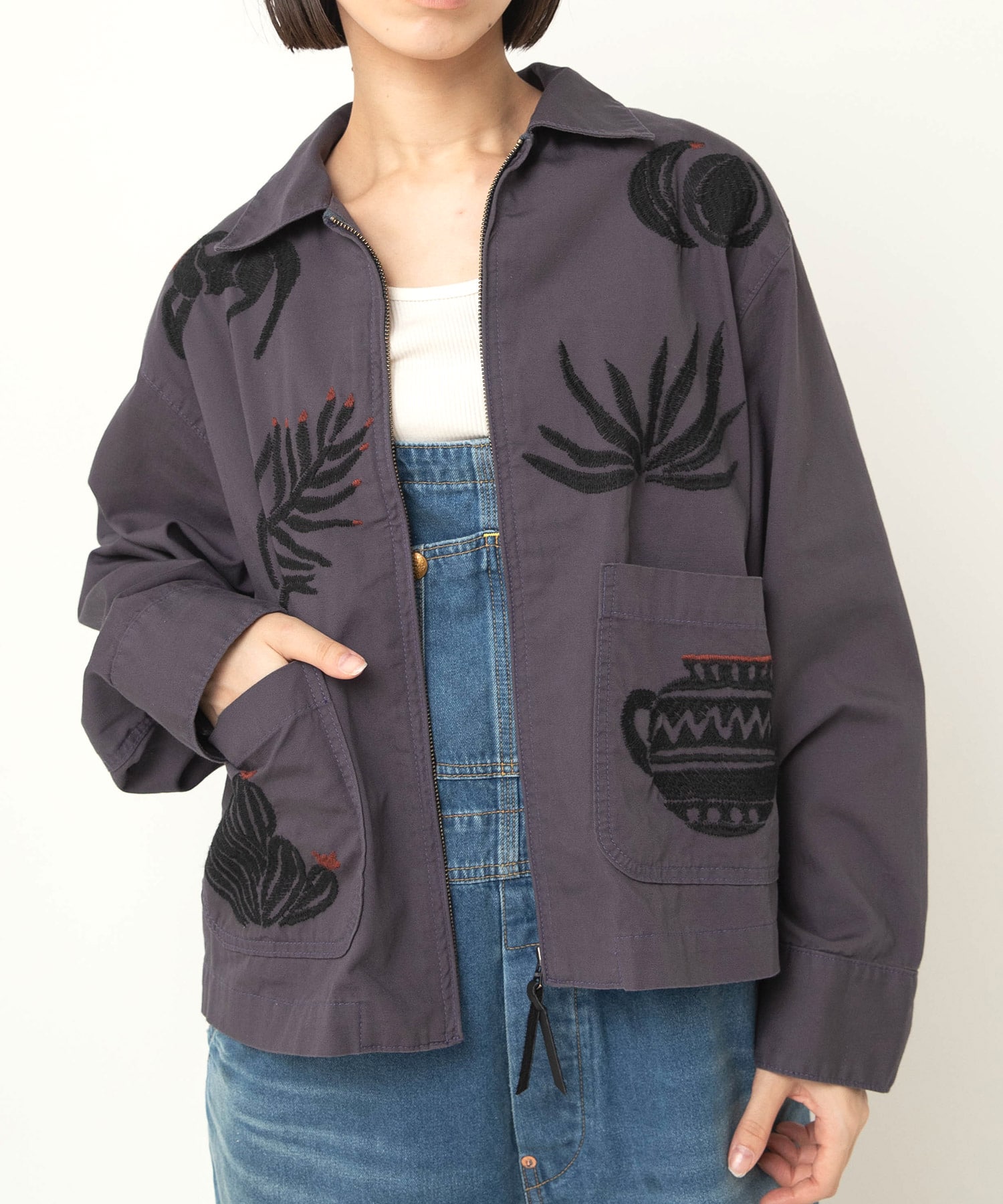 【3月上旬納期】J2188 エンブロイダリーブルゾン