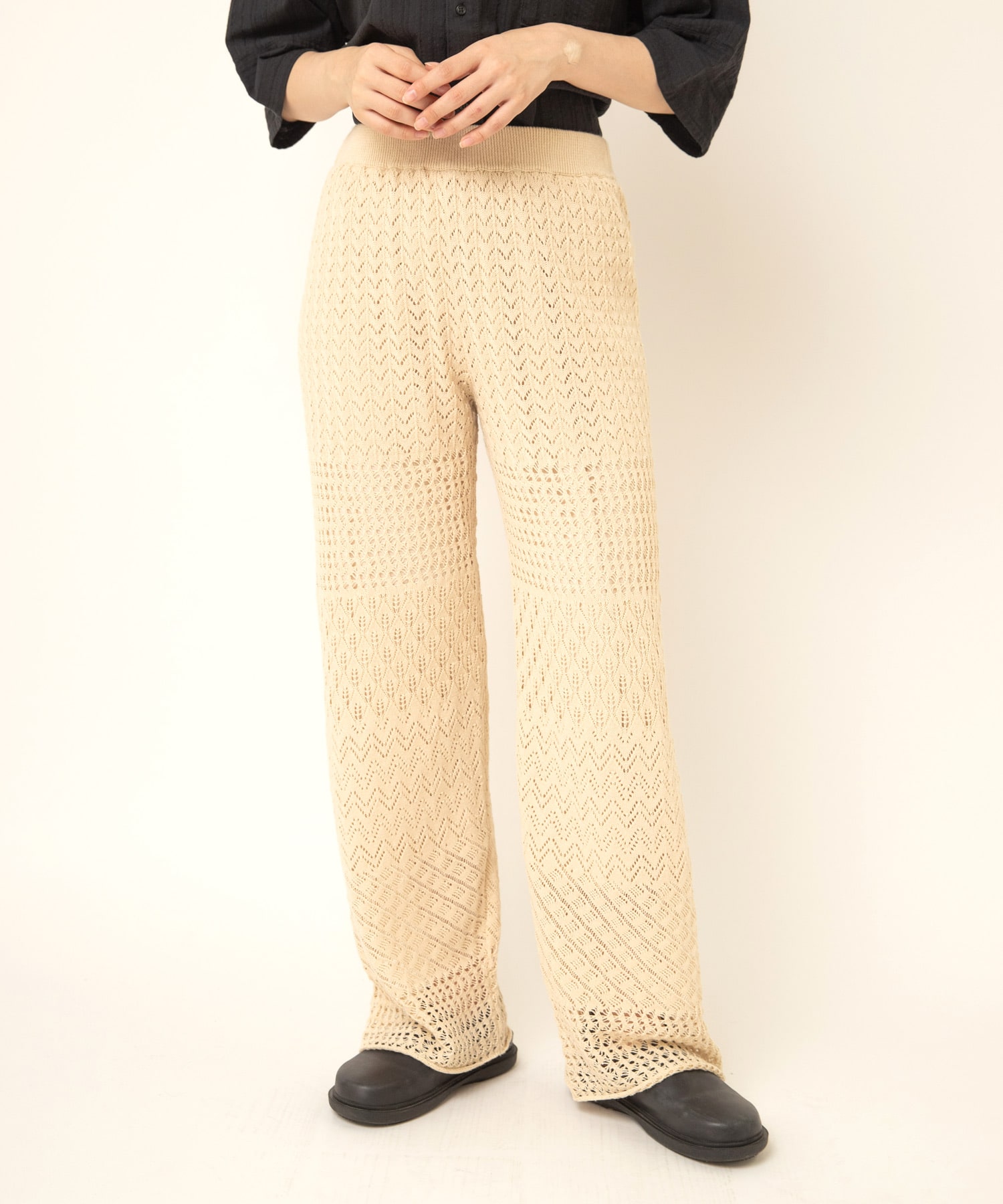K2677 クロシェニットパンツ