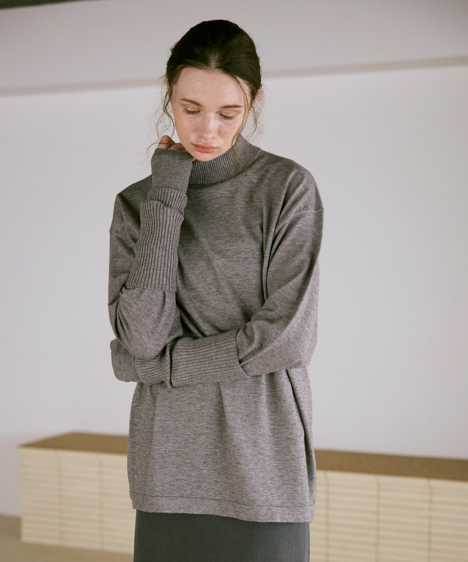 K2732 アームウォーマー付きシルキーニットプルオーバー