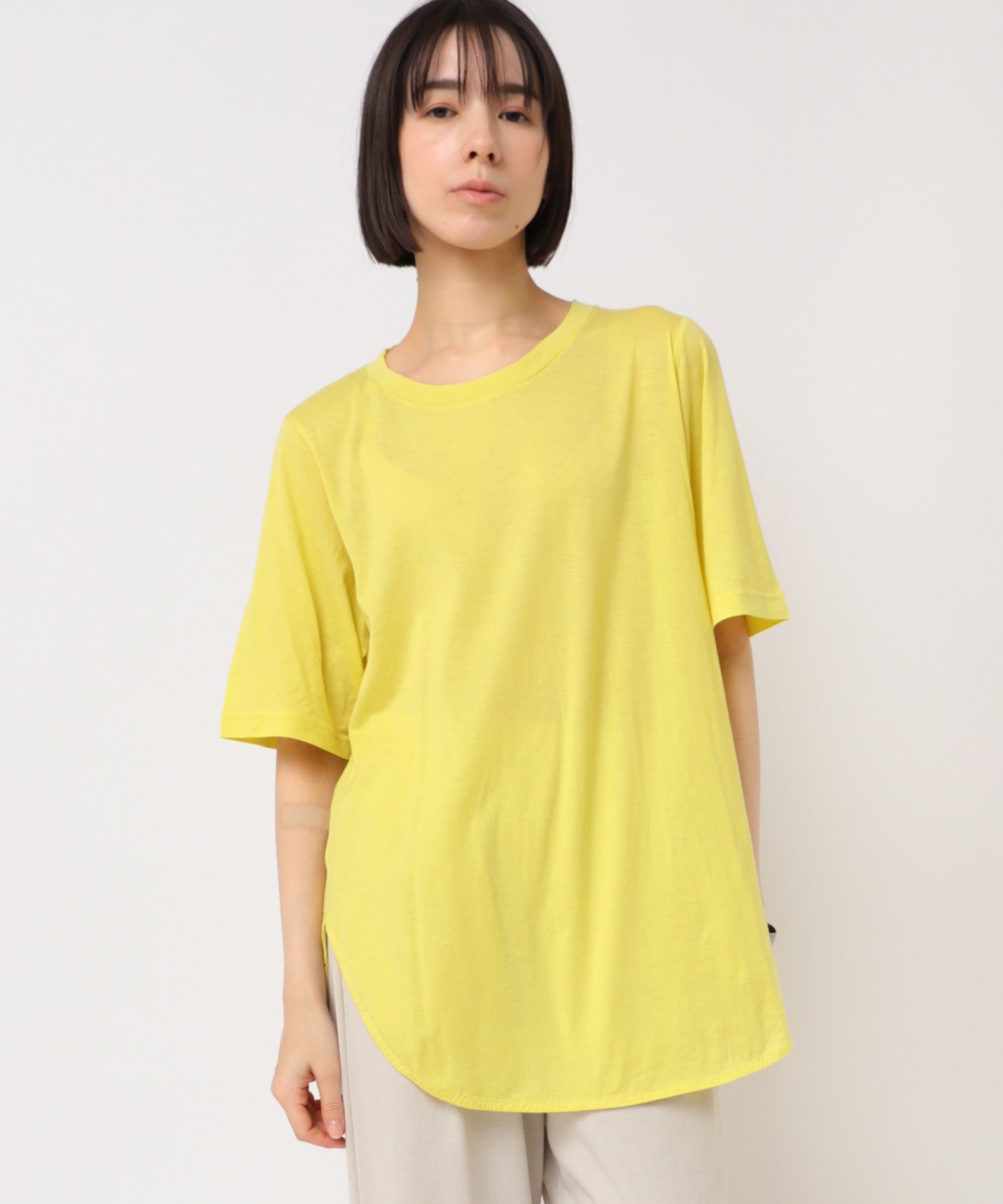 M1411 シアーコットンラウンドヘムTシャツ