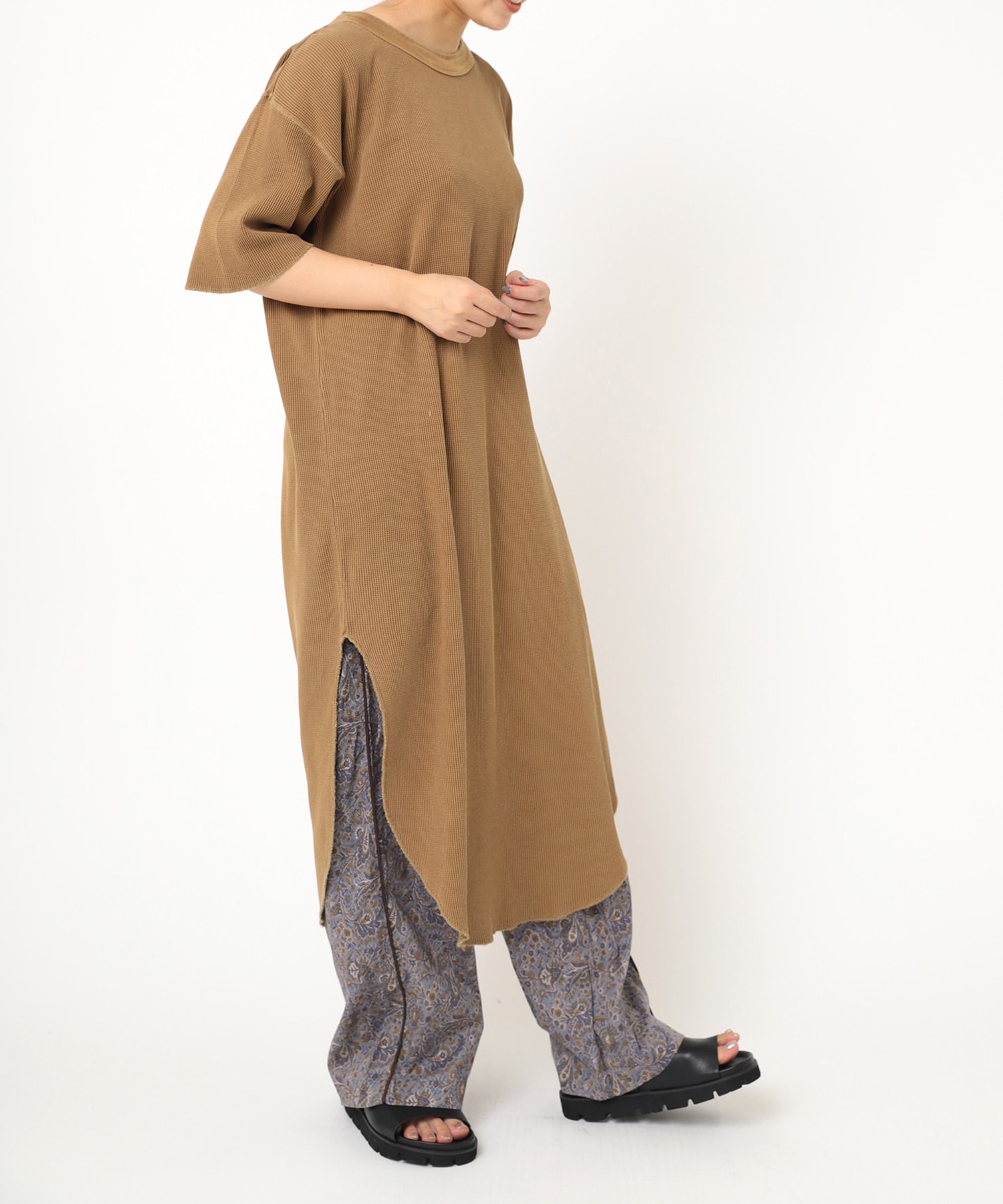 M1426 顔料染めワッフルワンピース