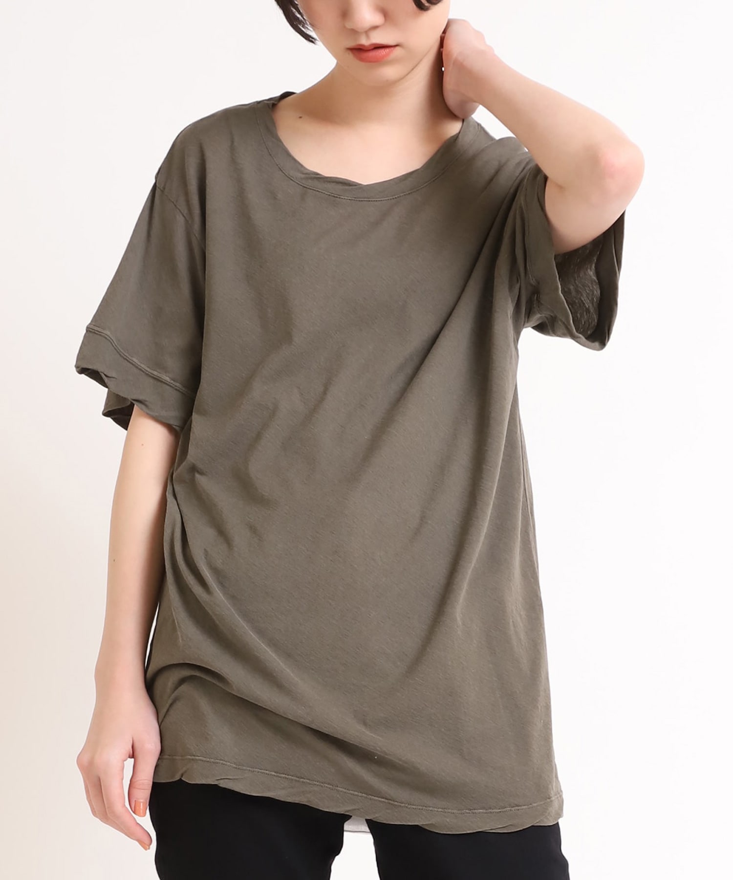 M1629 ツイストネックBIG-Tシャツ