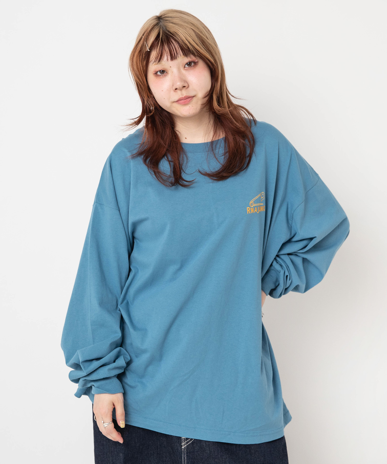 M1823 RNA BIGロングTシャツ
