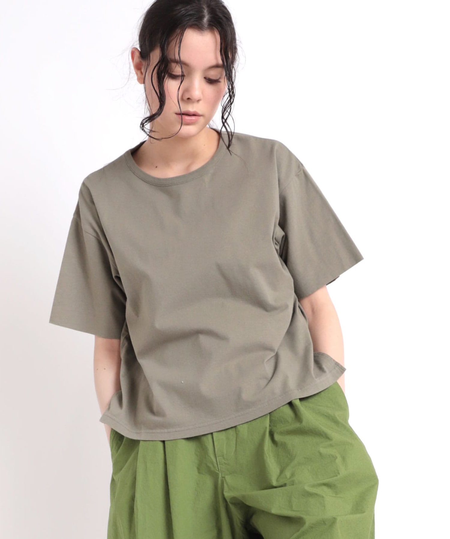 M1856 コンパクトデザインTシャツ