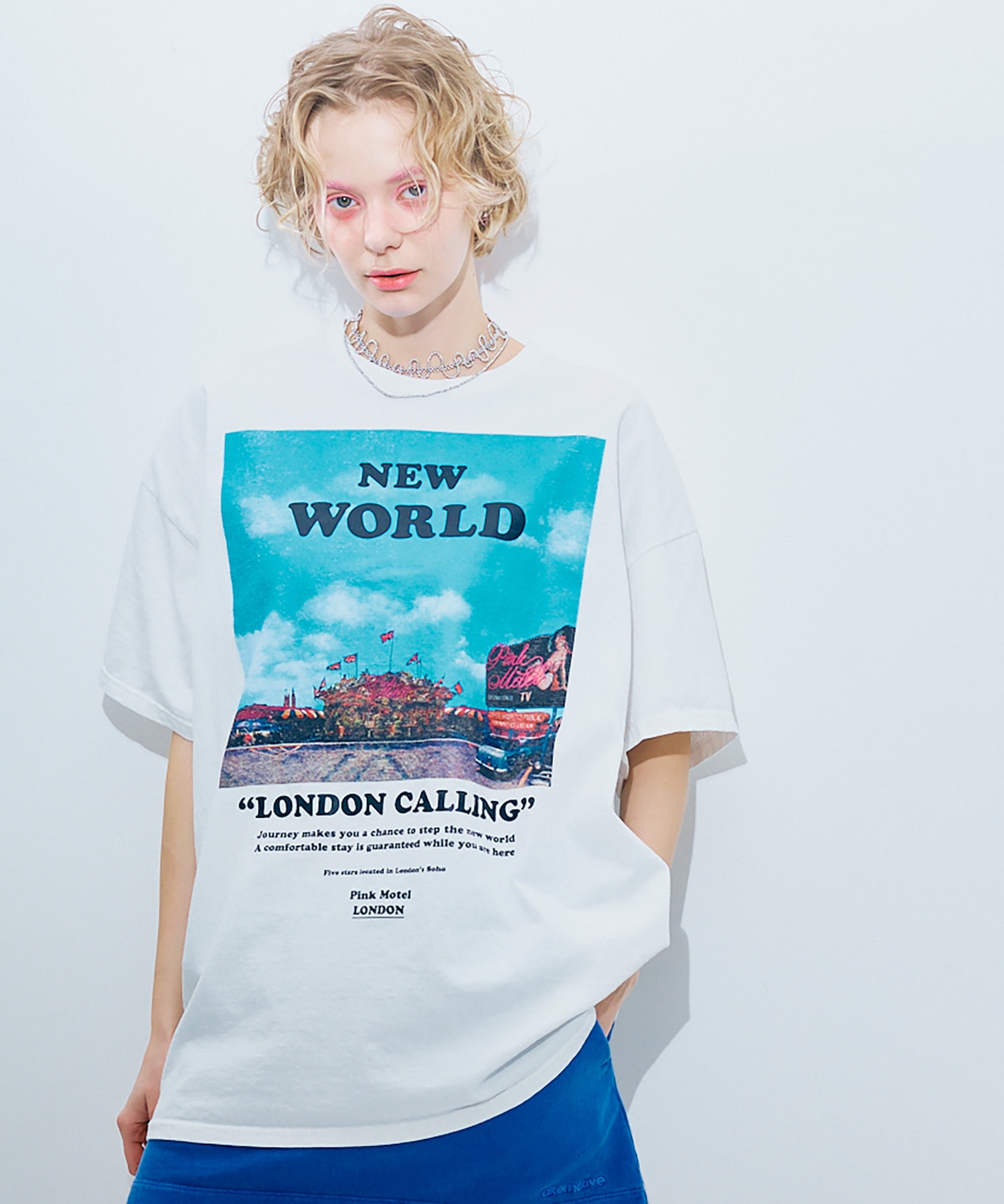 【PINK MOTEL】M2474 PM NEW WORLD プリントT