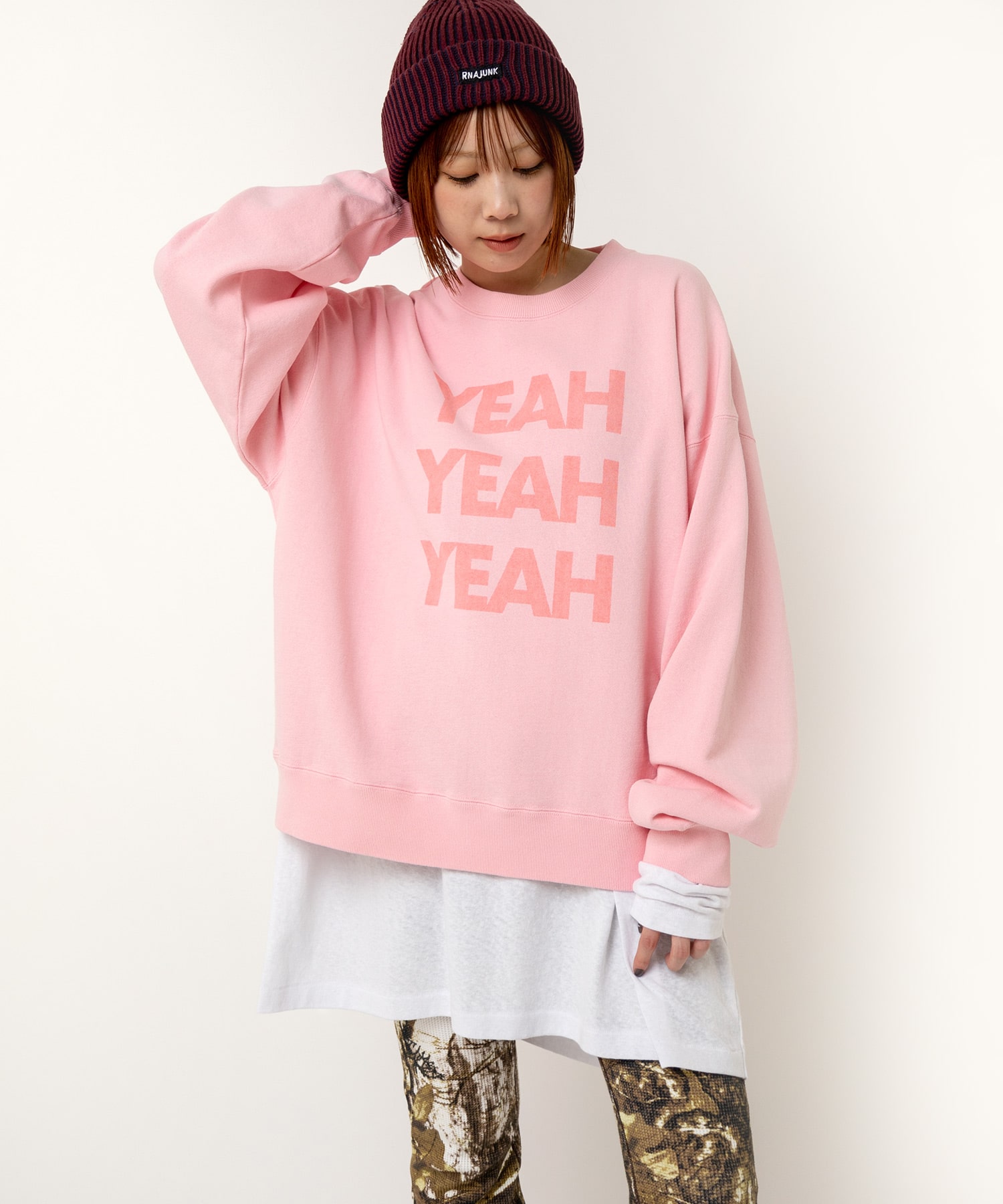 M2492 YEAHピグメントプルオーバー
