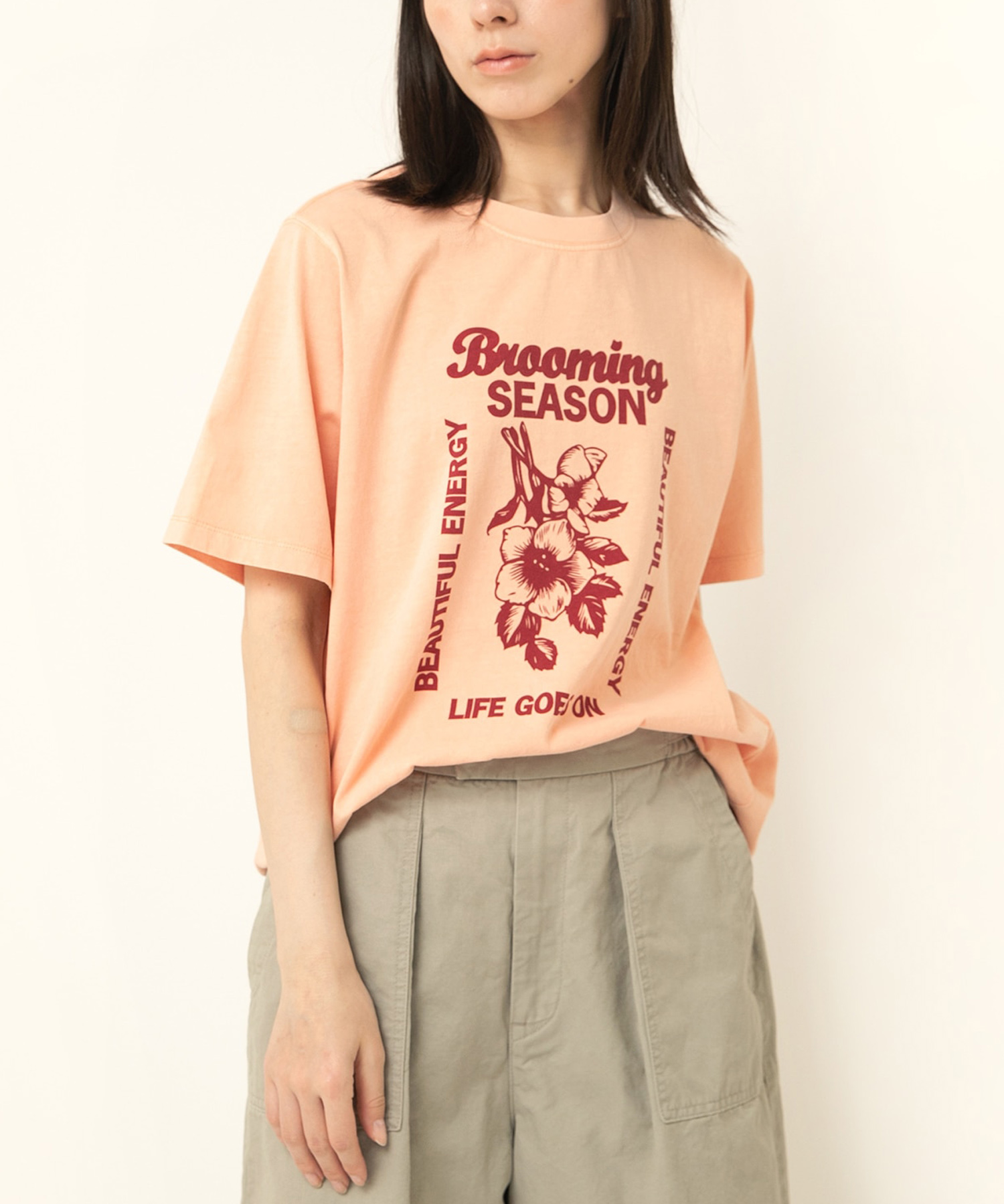 M2498 フラワープリントピグメントＴ