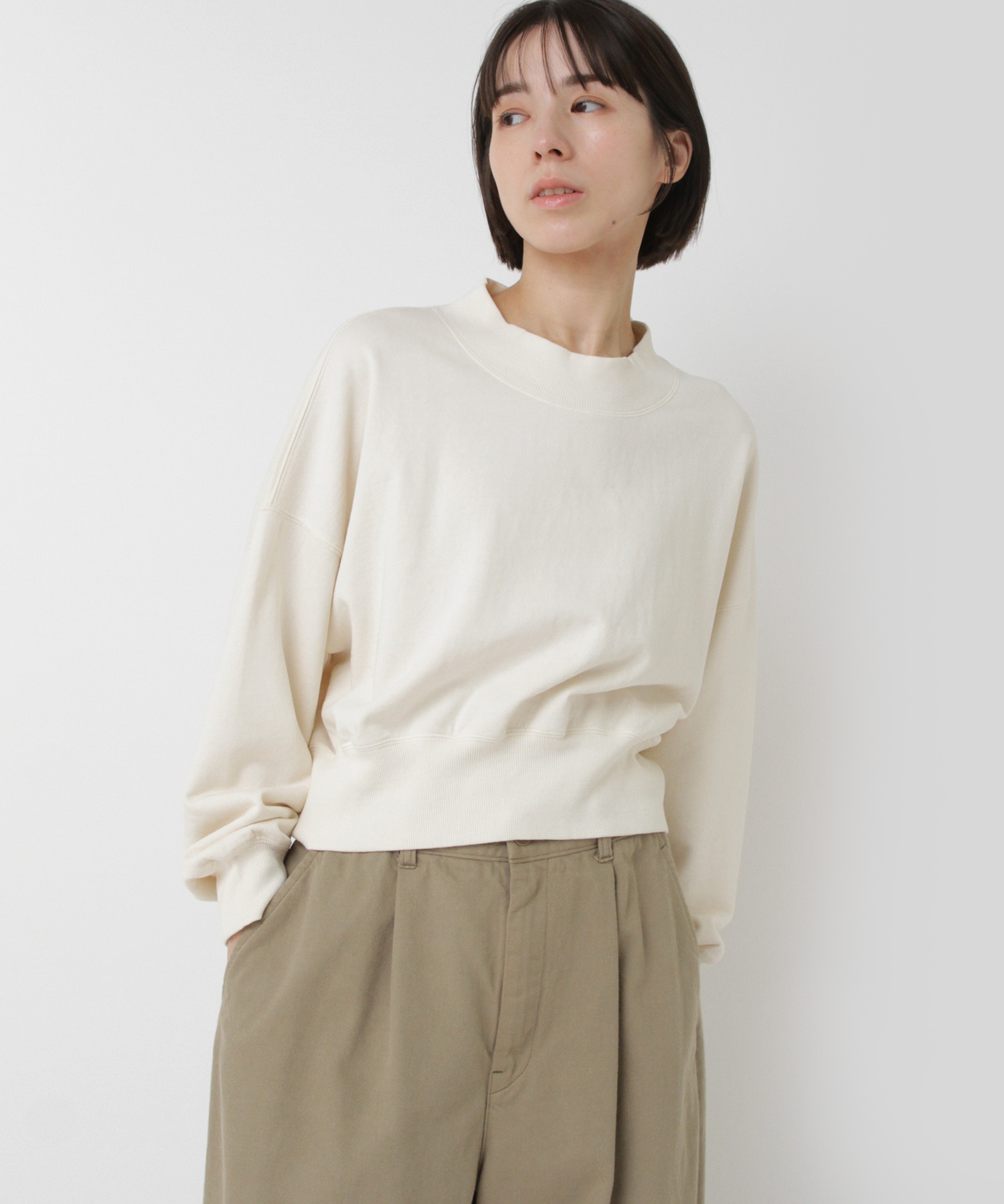 M2567 ピグメントダイオーバーサイズスウェット