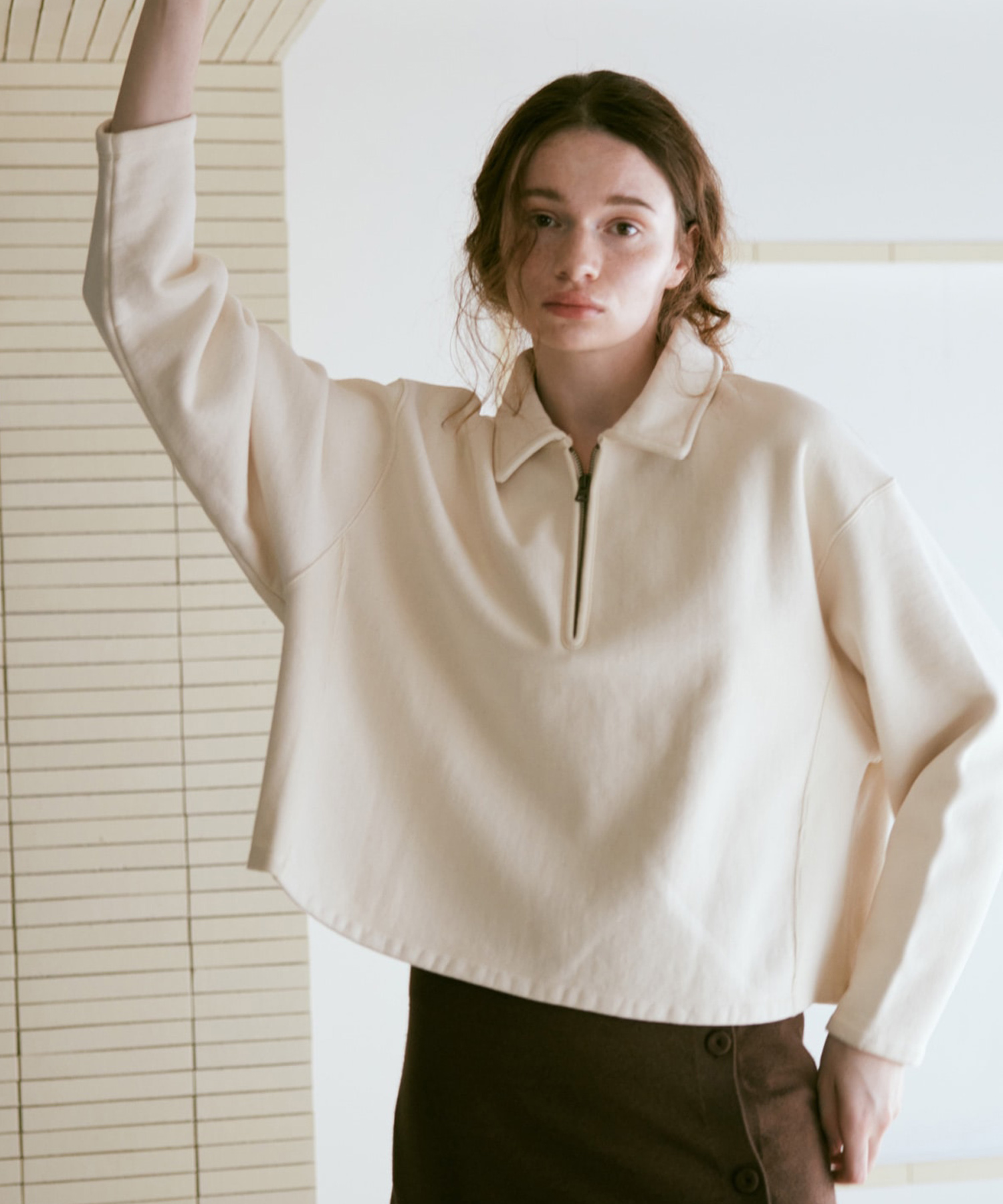 M2570 ヴィンテージライクジップアッププルオーバー