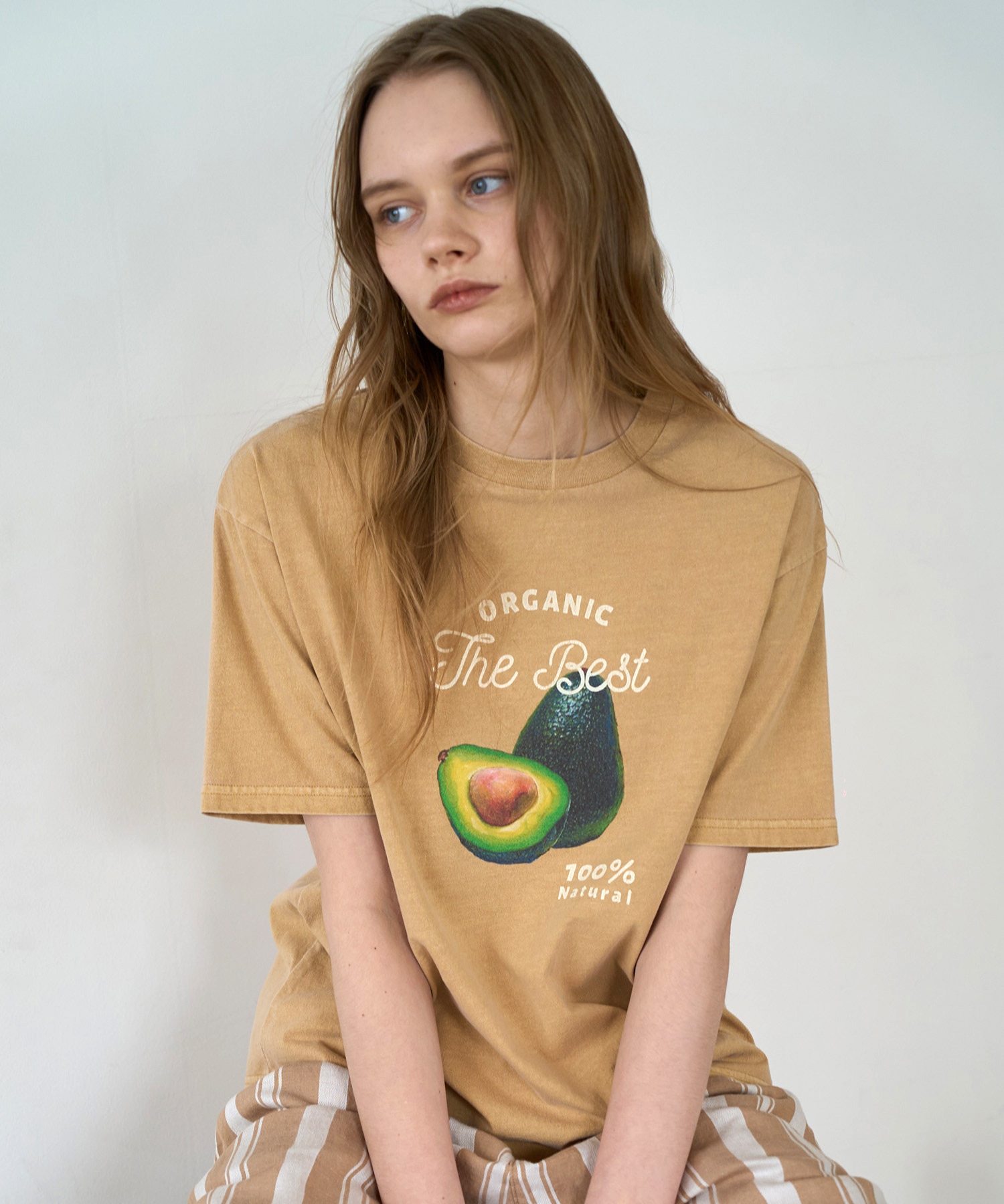 M2668  AVOCADO Basic T
