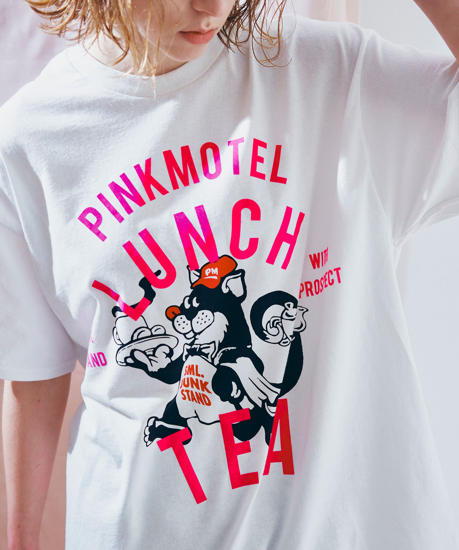 PINK MOTEL】M2681 クロネコプリントTEE(M ホワイト): トップス - RNA