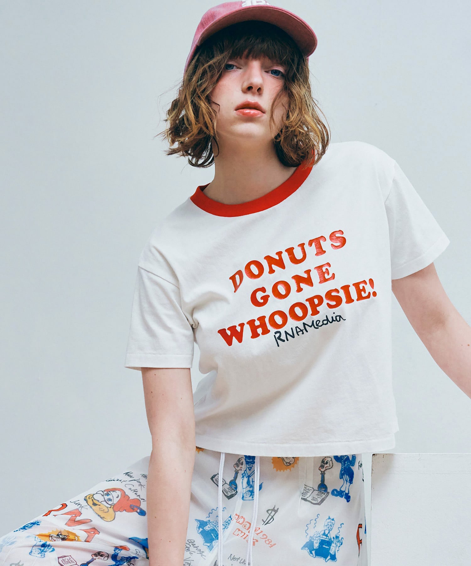 M2691 DONUTSロゴクレリックミニT