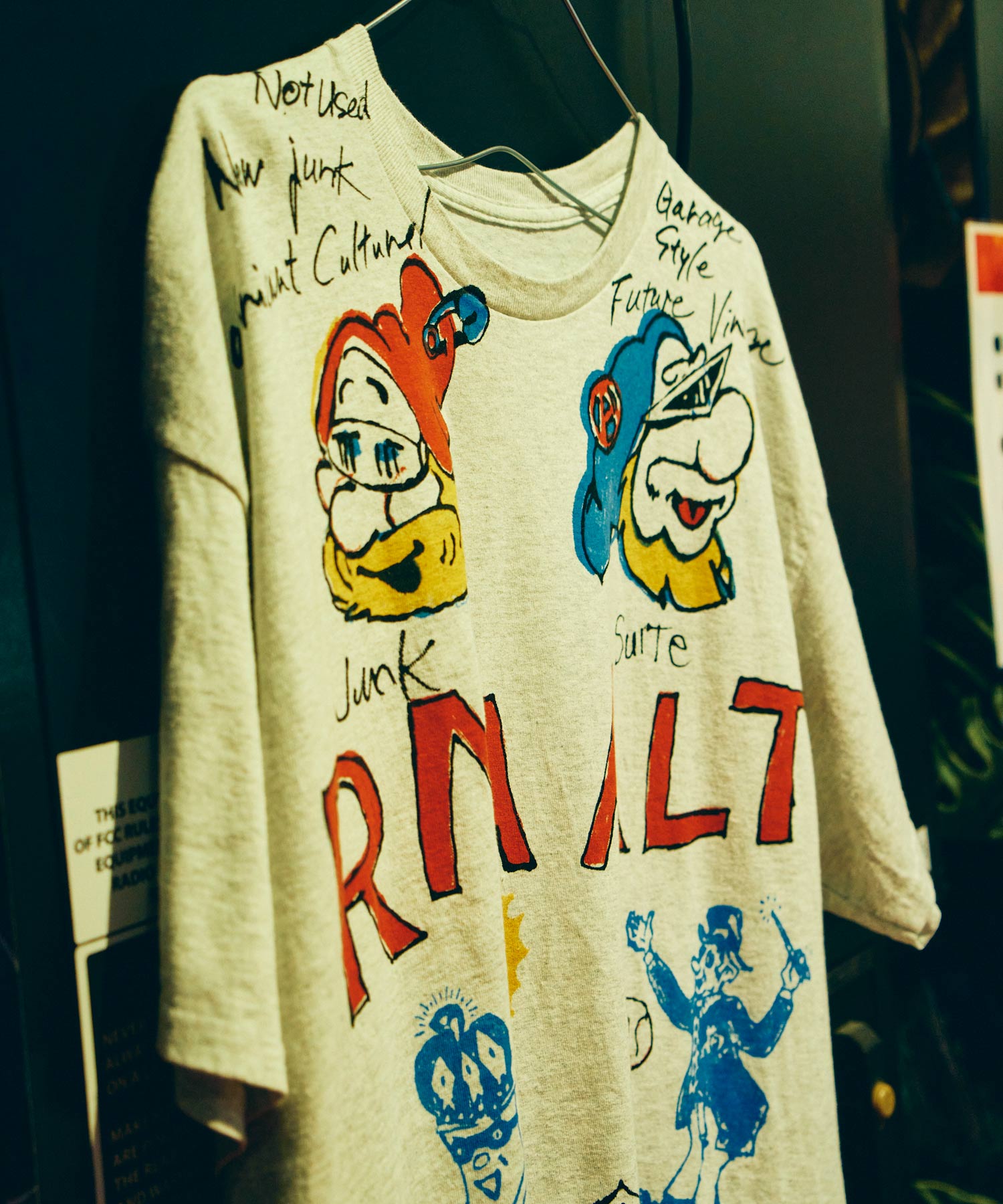 M2705 ジャンクキャラプリントTEE