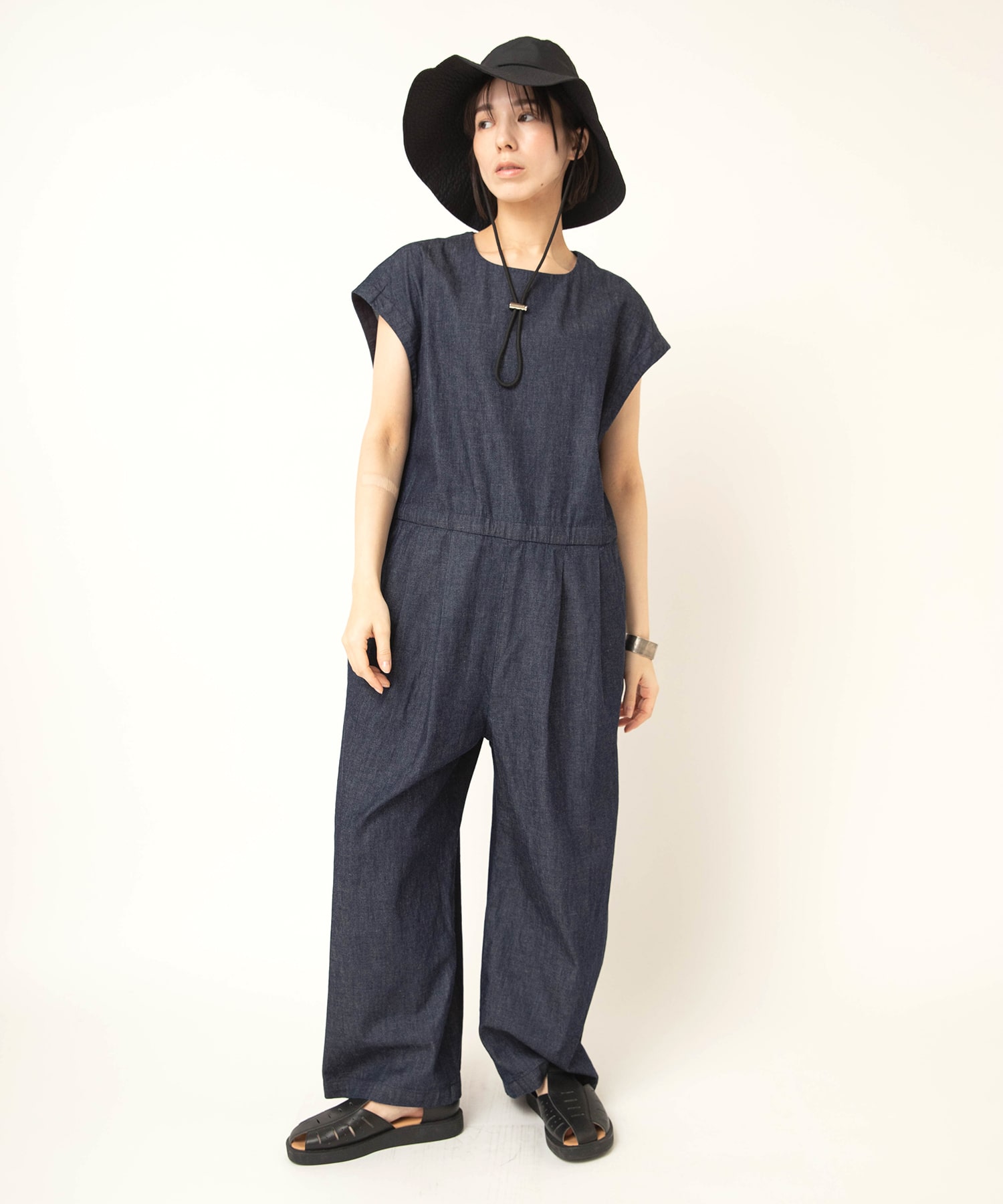 O0756 クリーミーリネンコンビネゾン