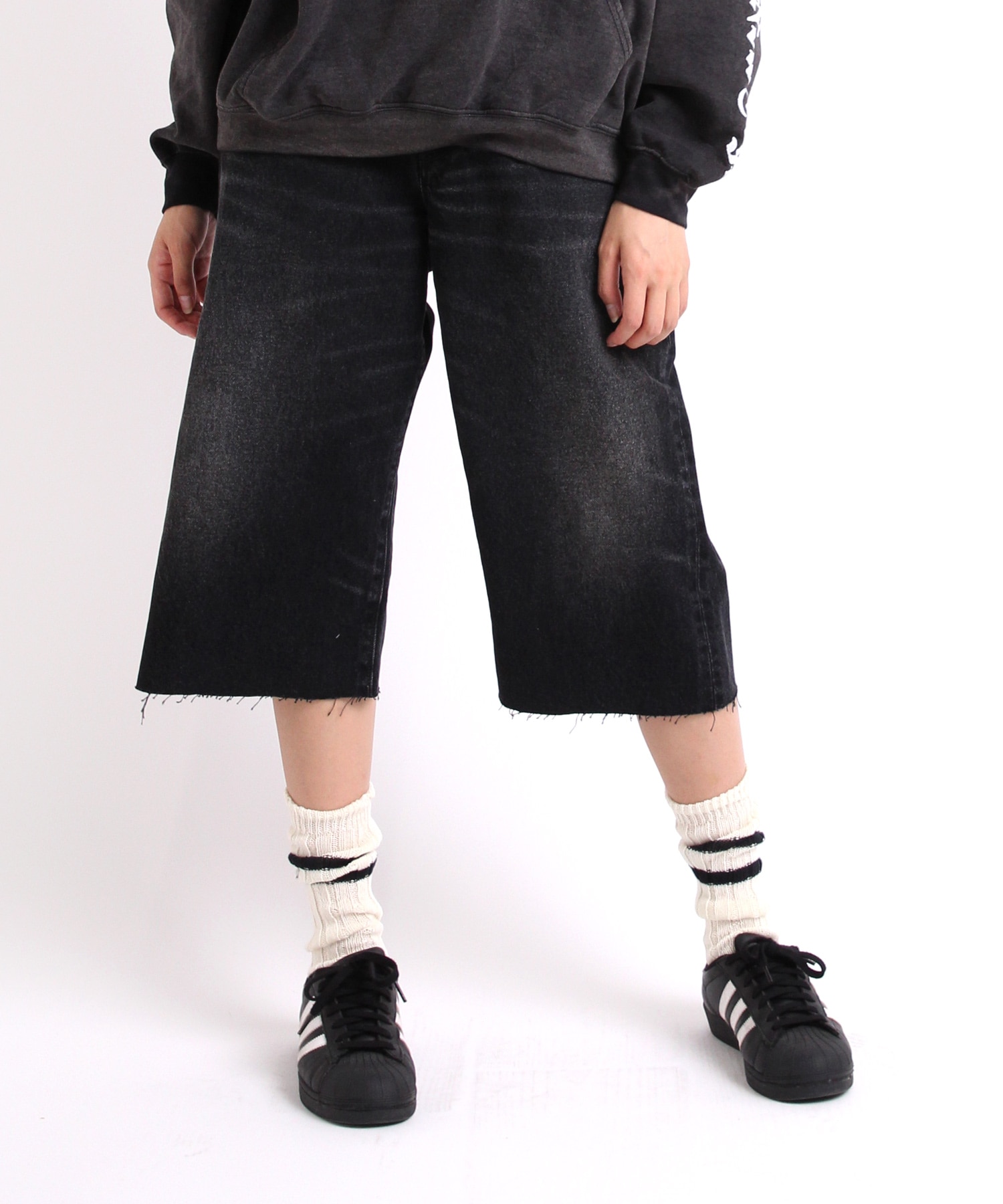 R3999 カットオフルーズパンツ