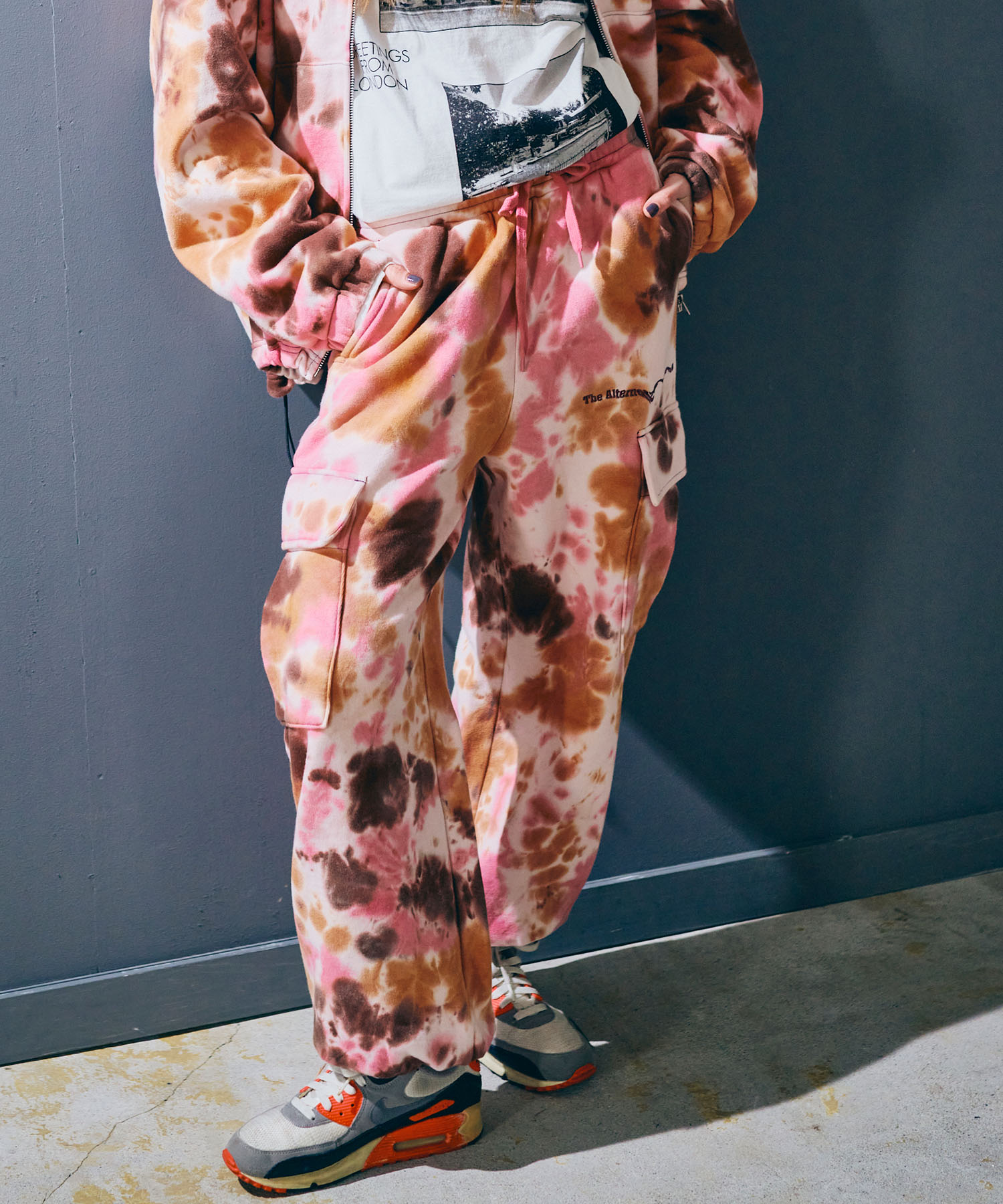 R4277 エフェクトダイカーゴスウェットパンツ