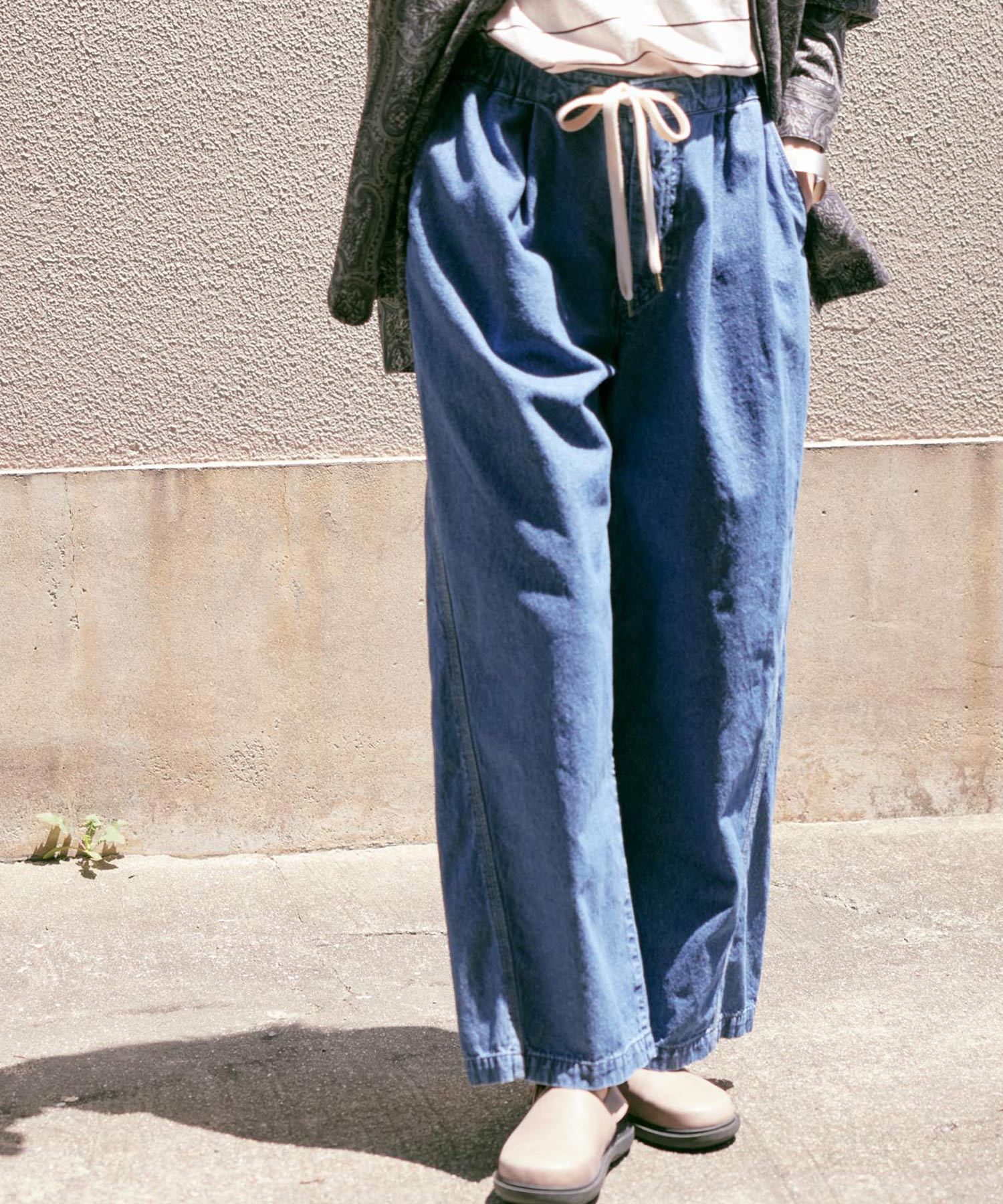 R4357 ワイドイージーラインパンツ