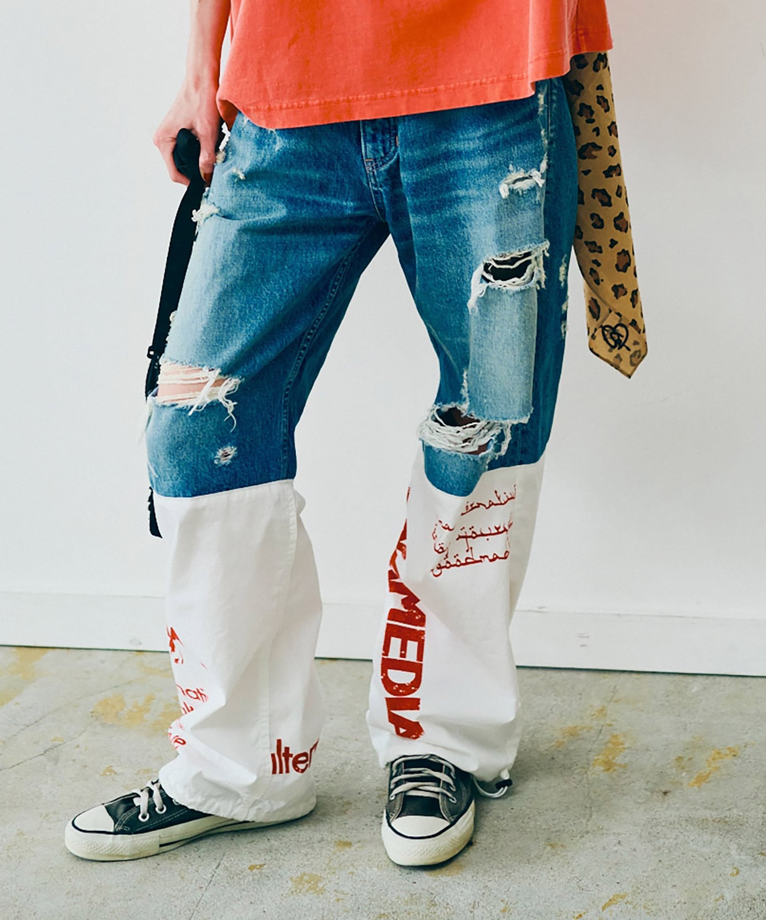 R4363 リメイクダメージデニム